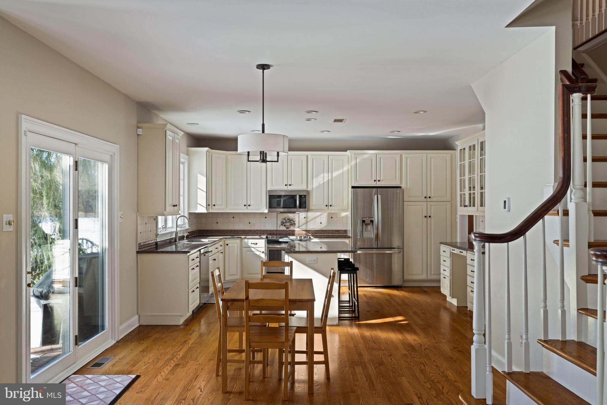 VALLEY VIEW ESTS - Residential