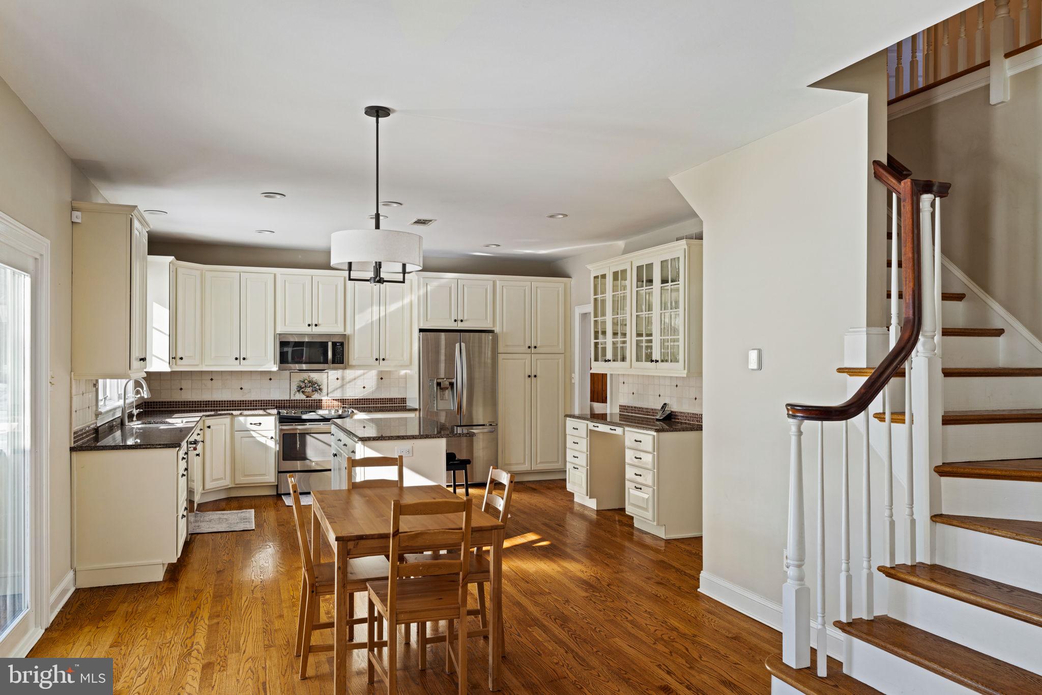VALLEY VIEW ESTS - Residential