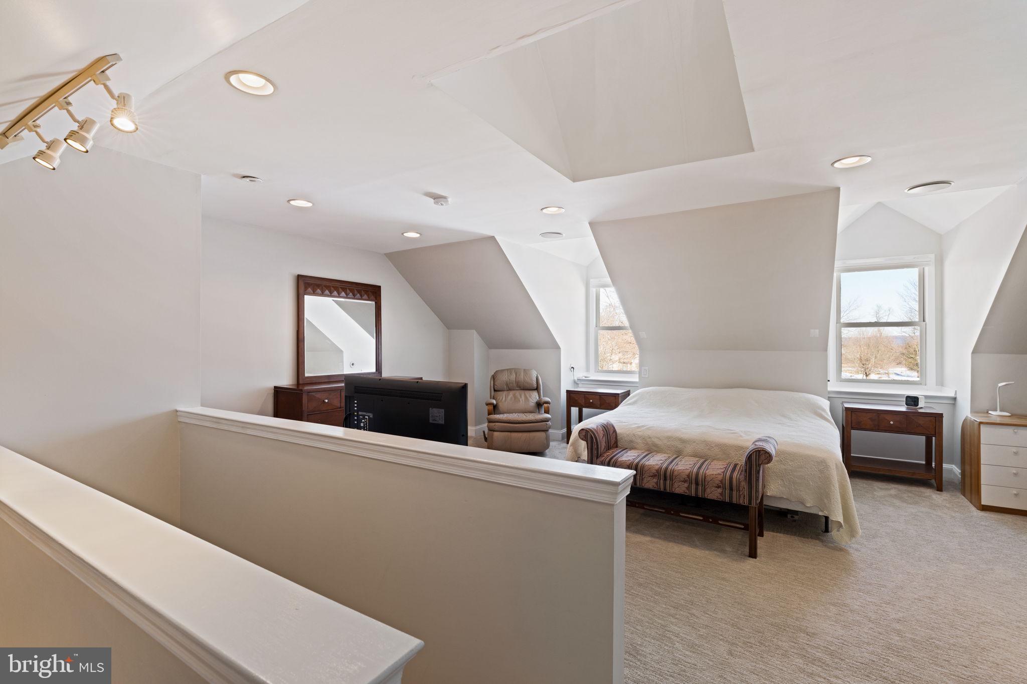 VALLEY VIEW ESTS - Residential