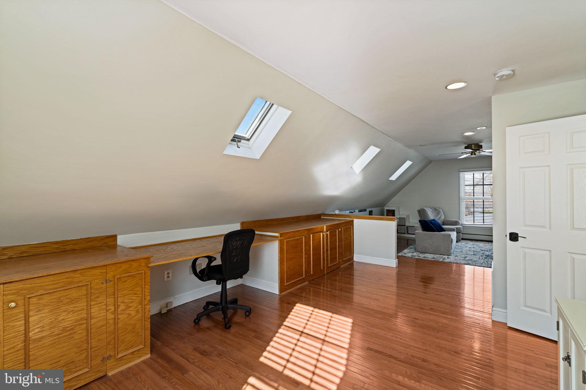 VALLEY VIEW ESTS - Residential