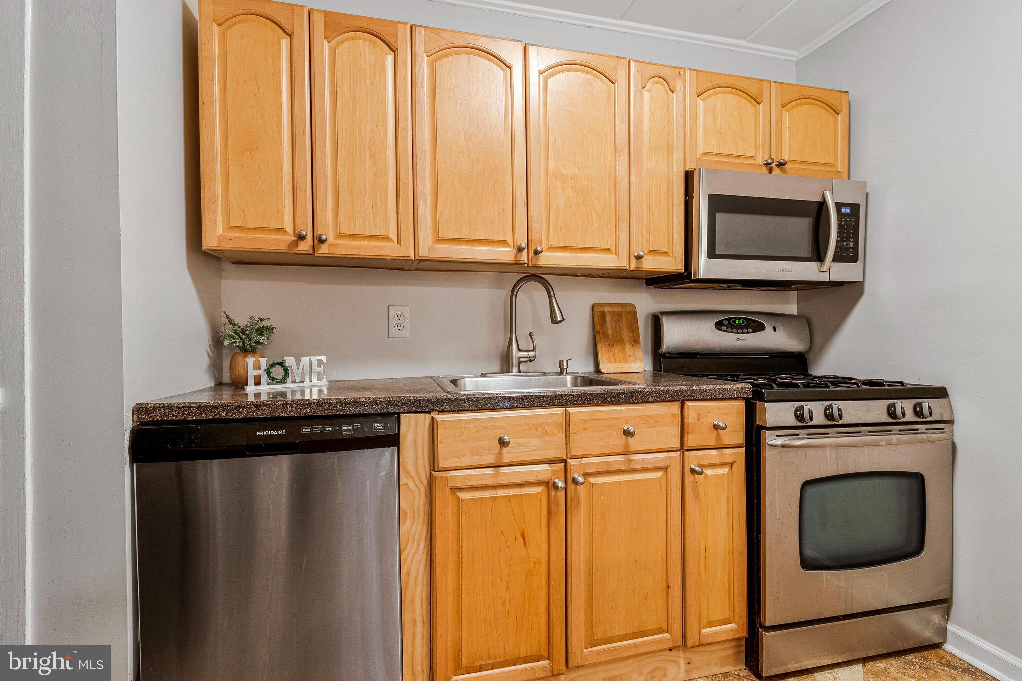 HUNTINGTON CLUB - Residential
