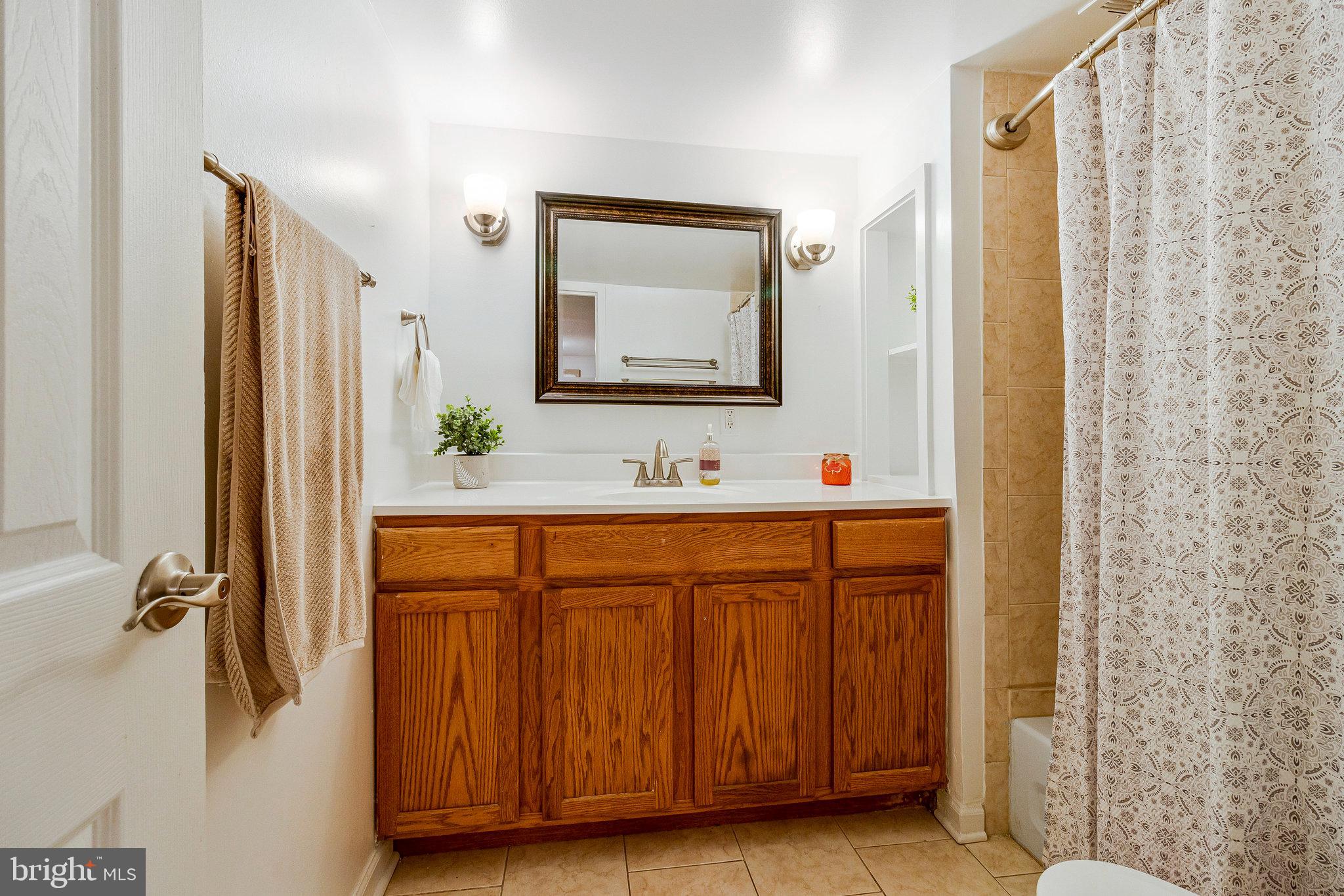 HUNTINGTON CLUB - Residential