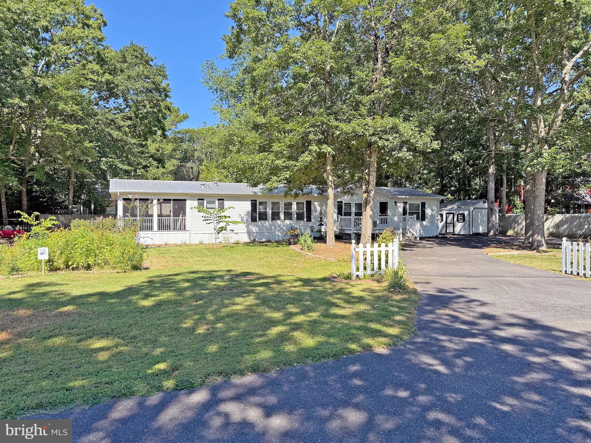 SHADYDELL PARK - Residential