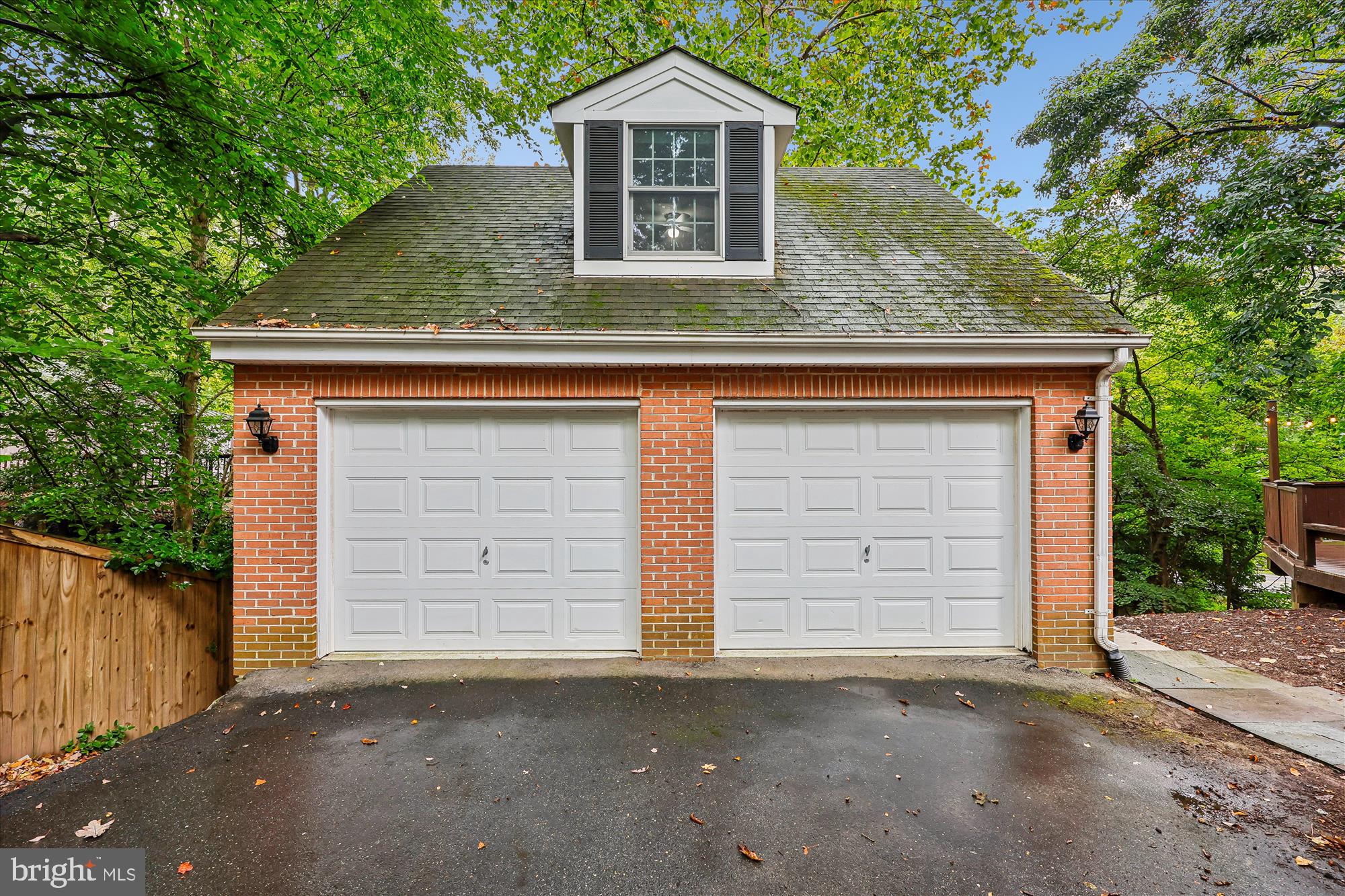 WOODBURN - Residential