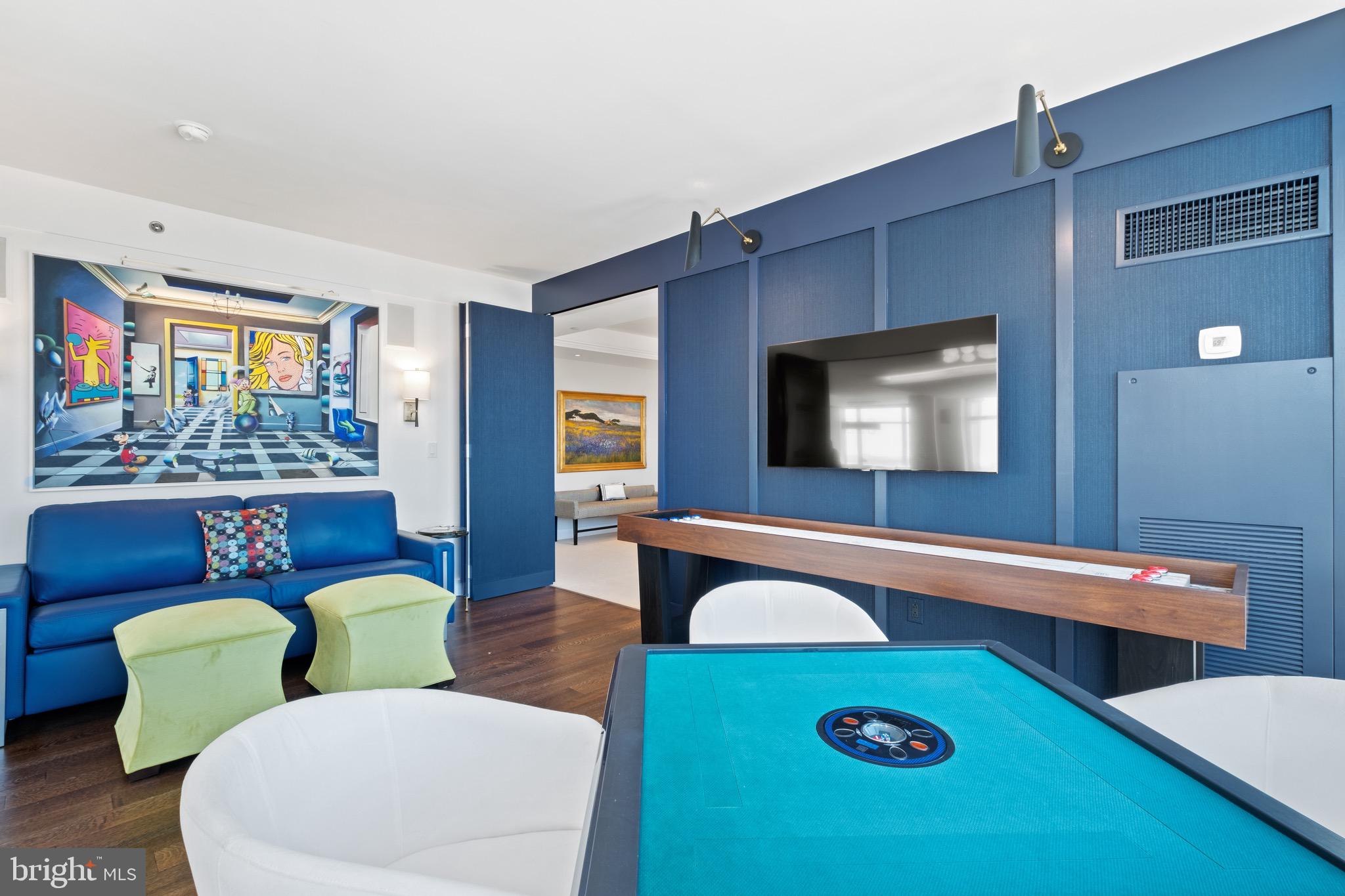 CENTER CITY - Residential