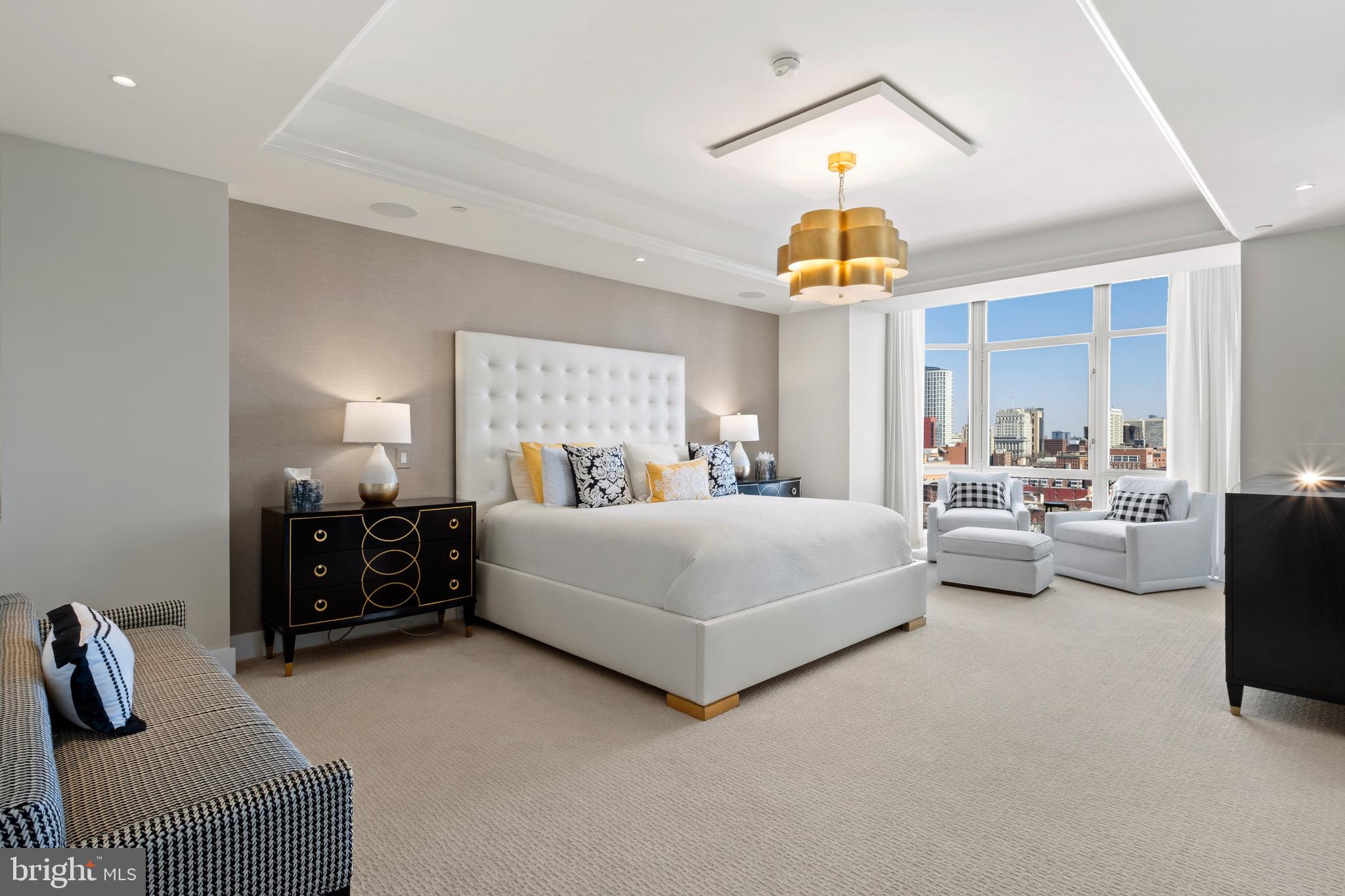 CENTER CITY - Residential