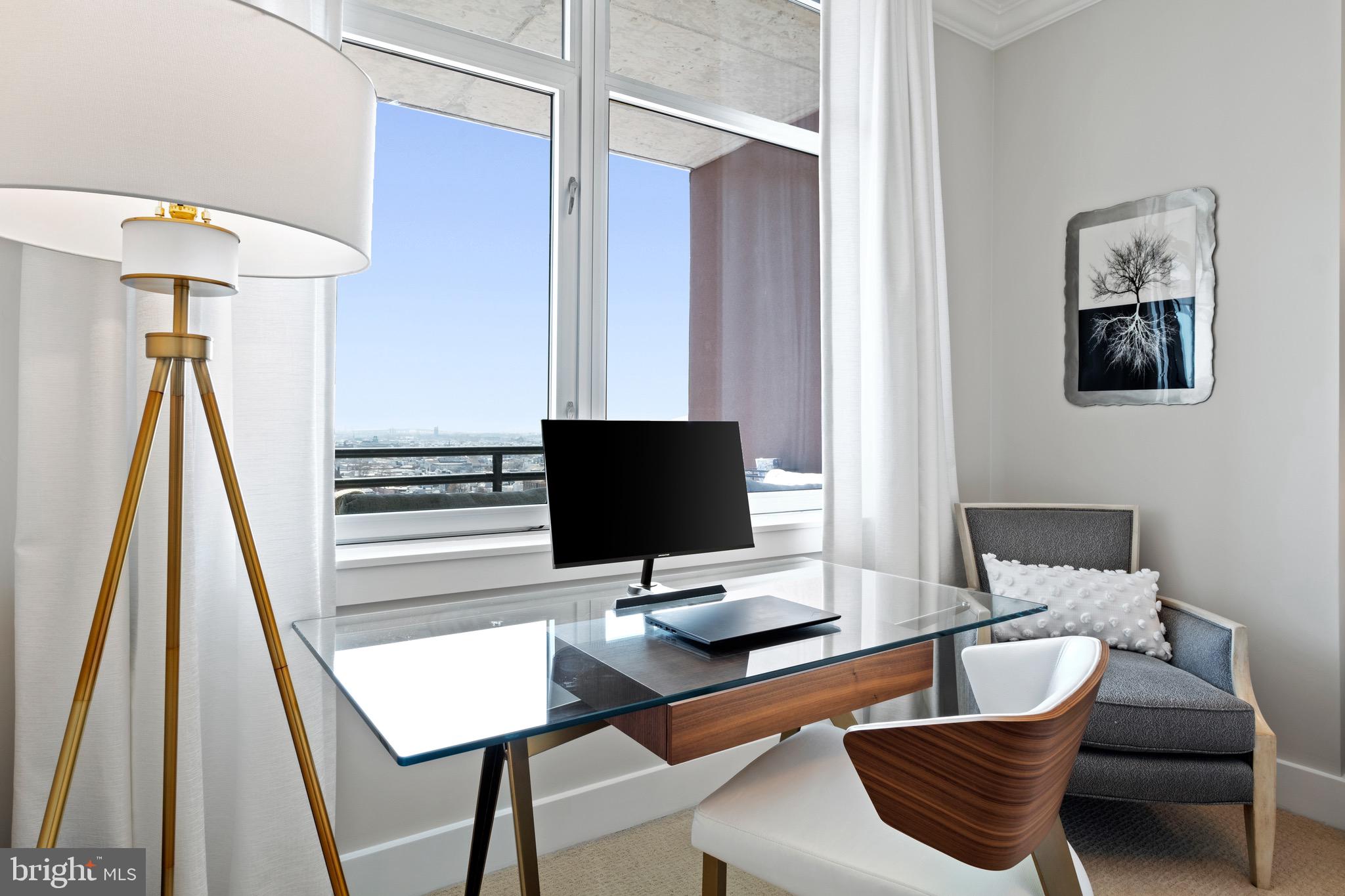 CENTER CITY - Residential