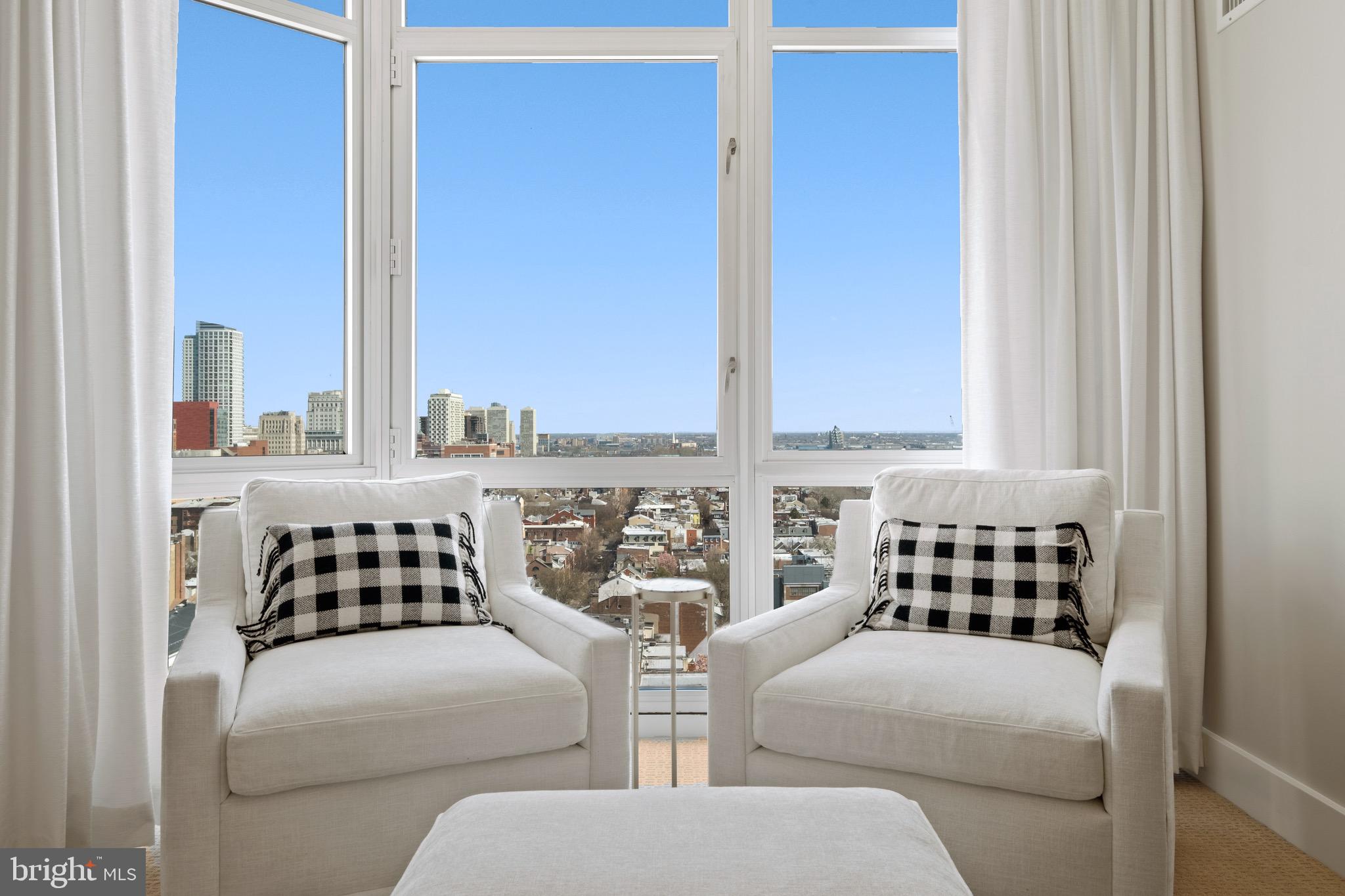 CENTER CITY - Residential