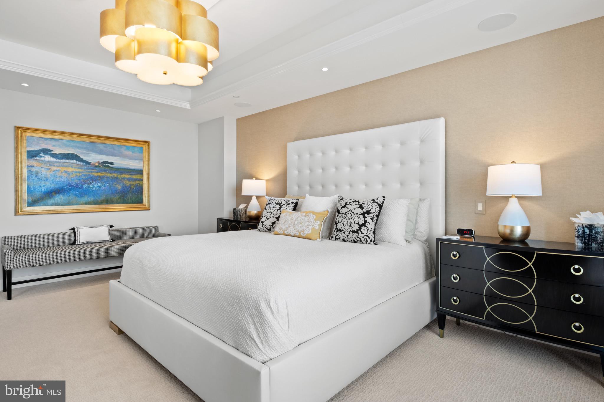 CENTER CITY - Residential