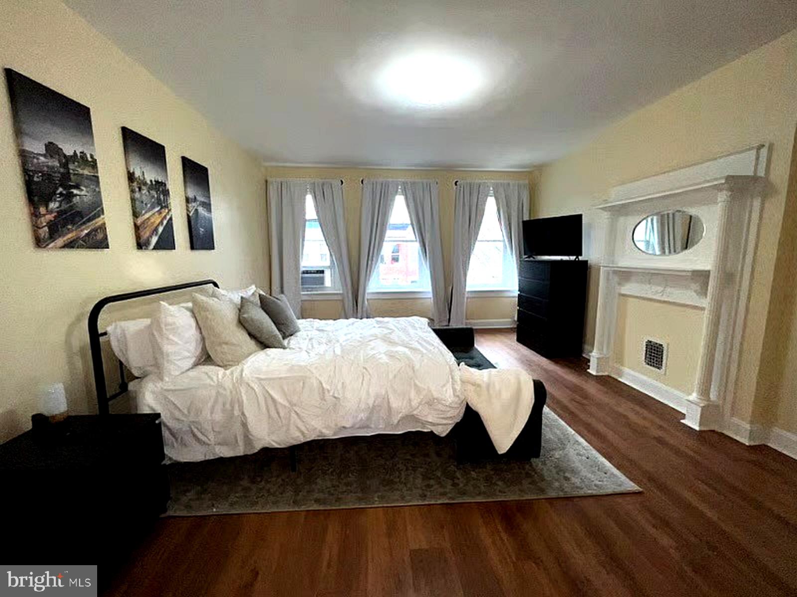 CHARLES VILLAGE - Residential