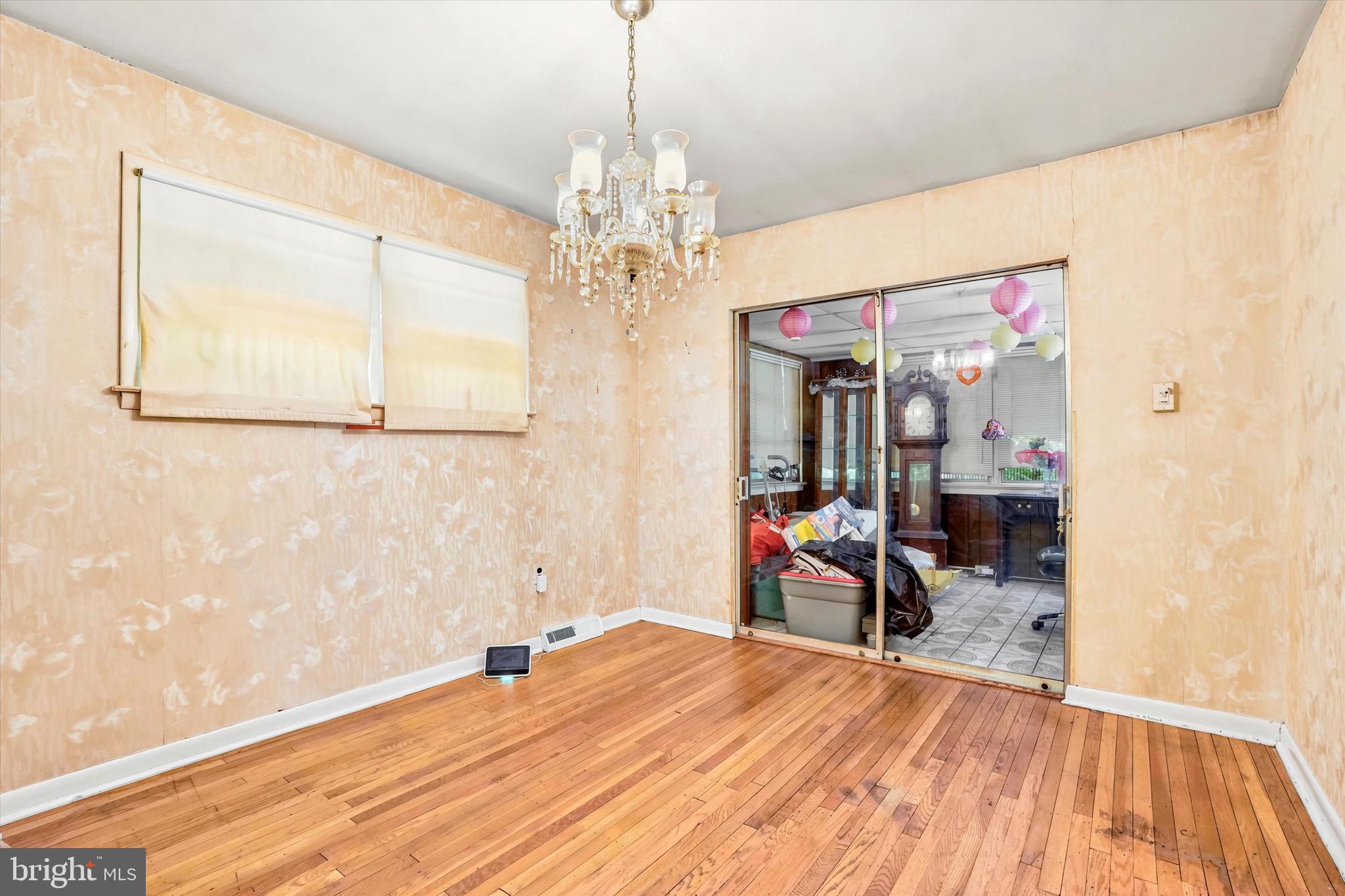 GLENSIDE - Residential