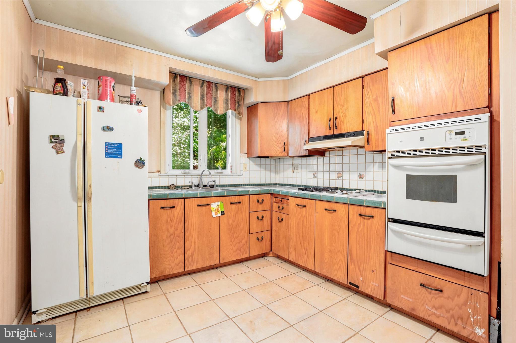 GLENSIDE - Residential
