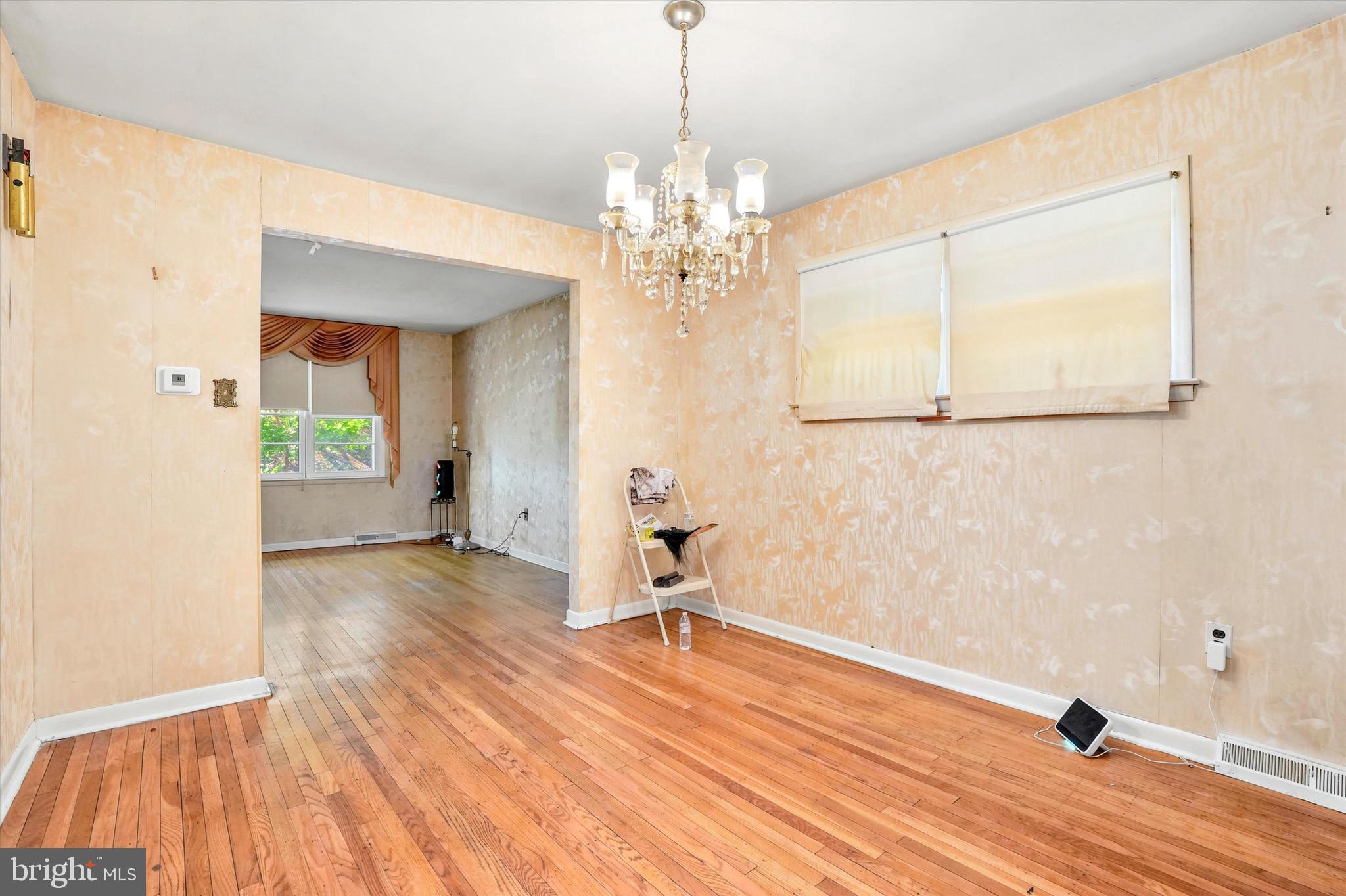 GLENSIDE - Residential