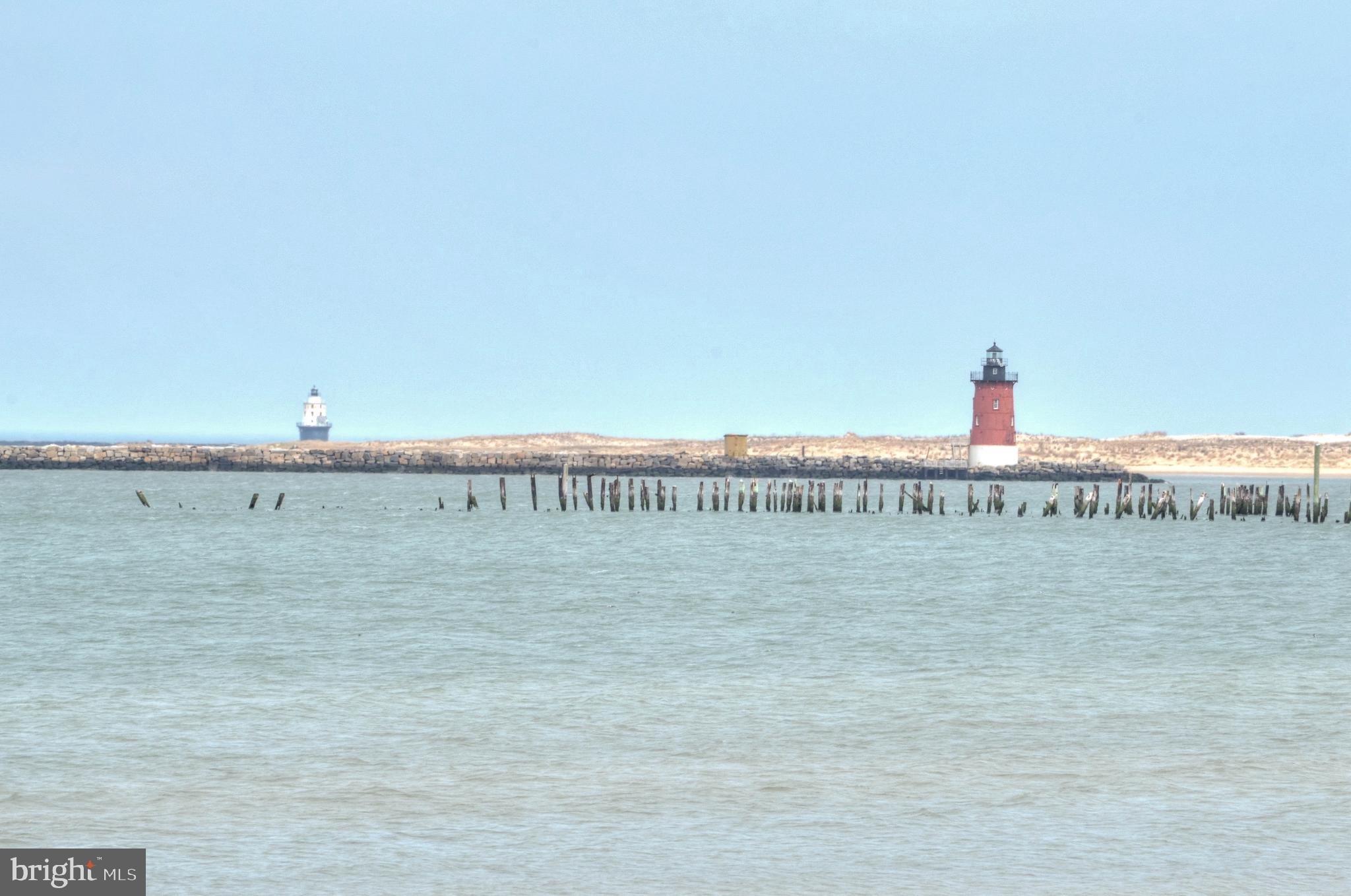 CAPE SHORES - Residential