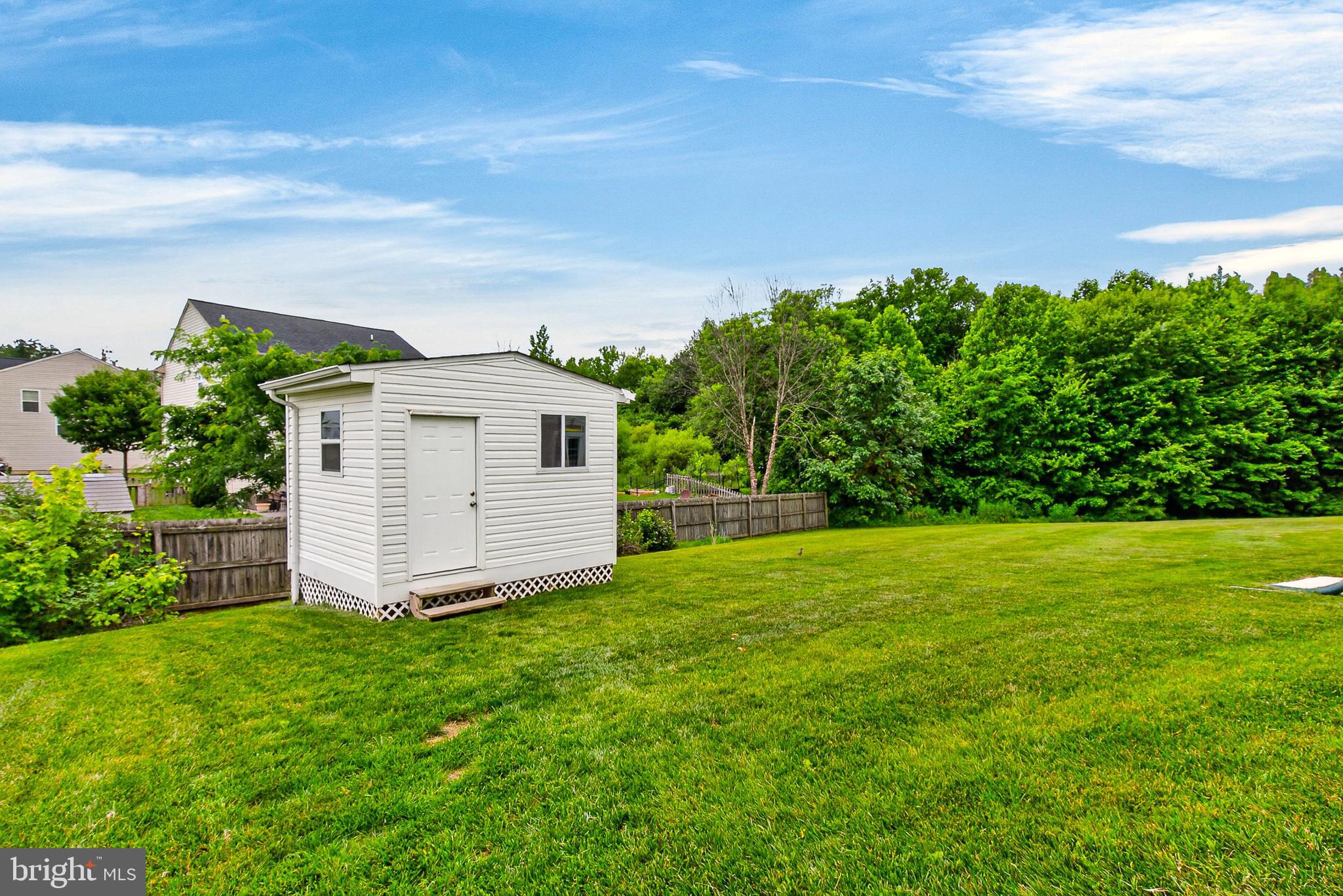 PERRY HALL - Residential