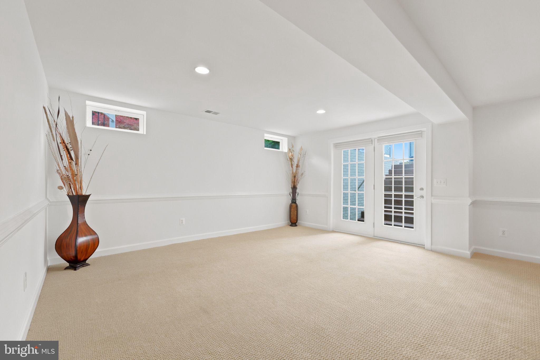 KIRKPATRICK FARMS - Residential