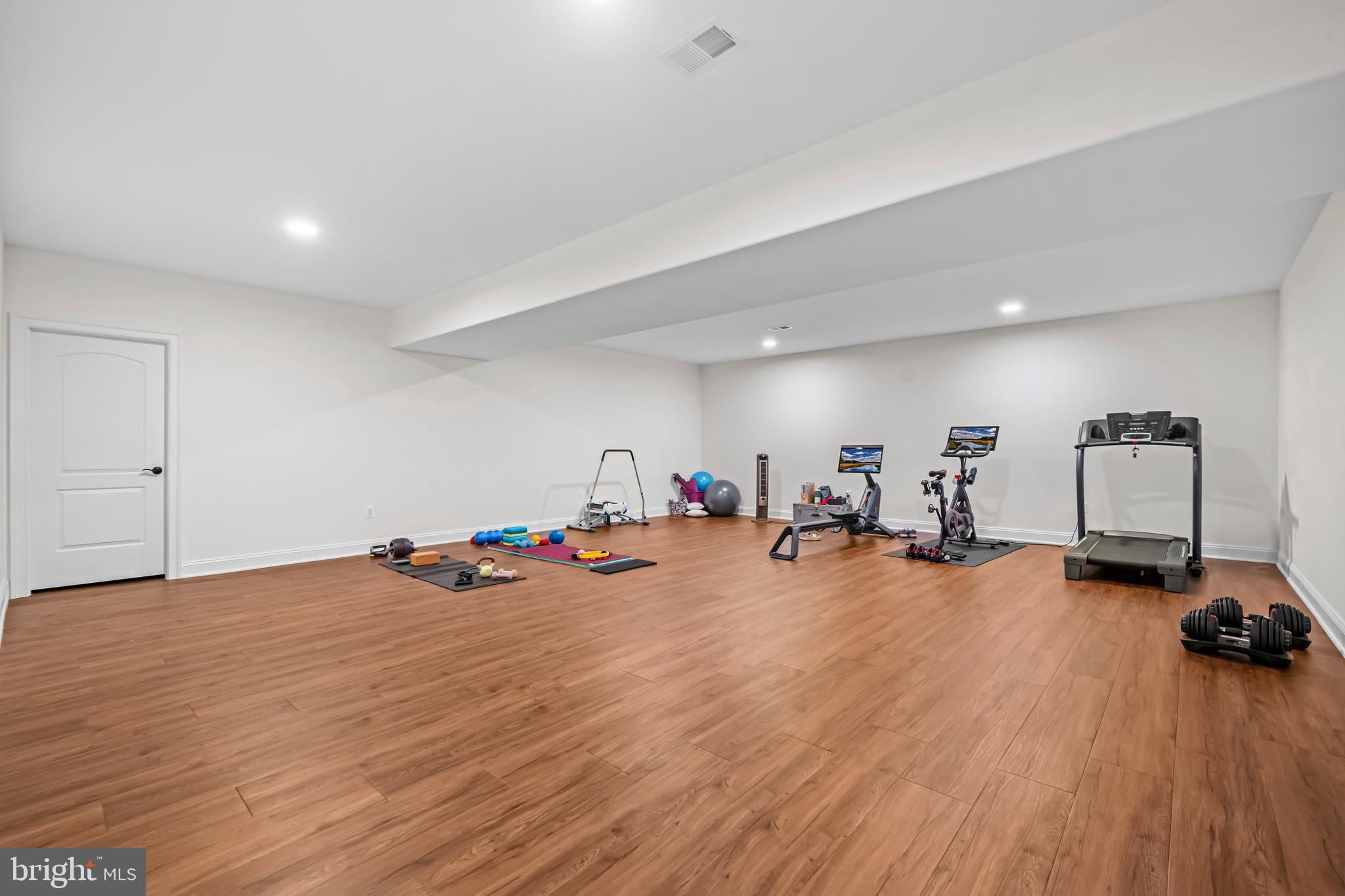WYANT PROPERTY - Residential