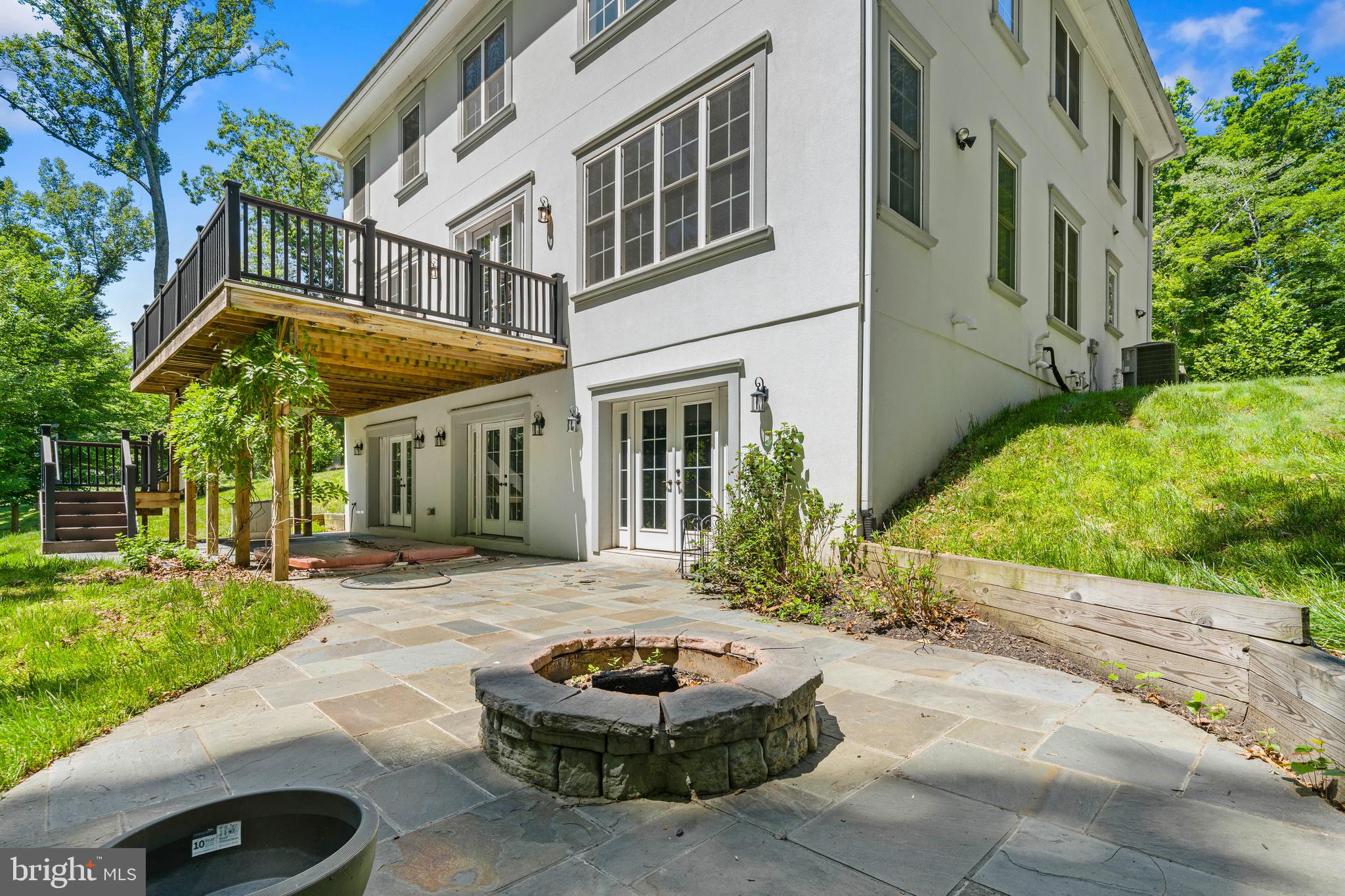 WYANT PROPERTY - Residential