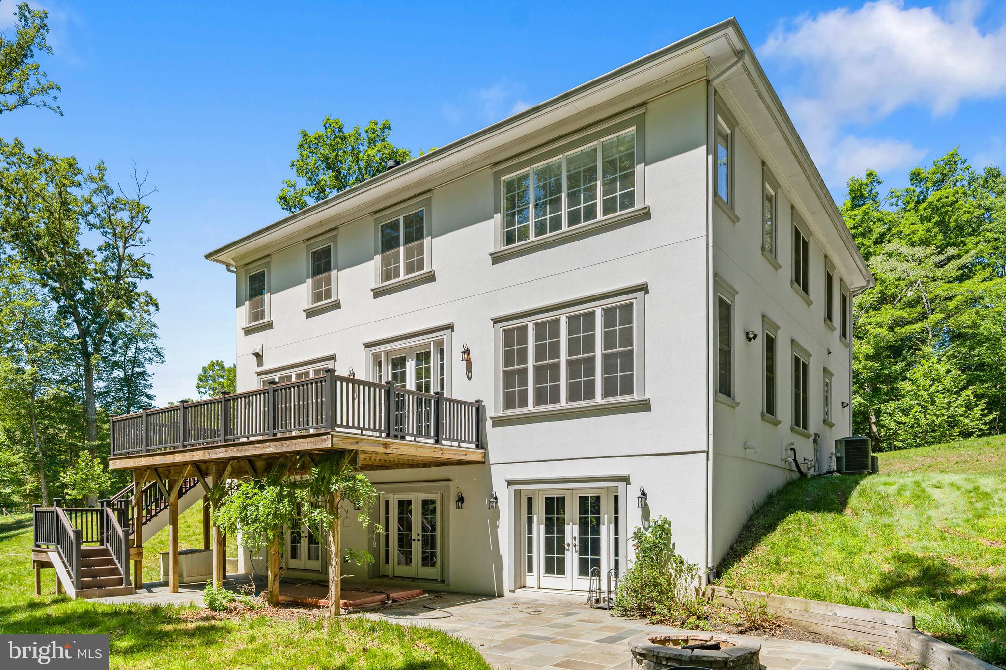 WYANT PROPERTY - Residential