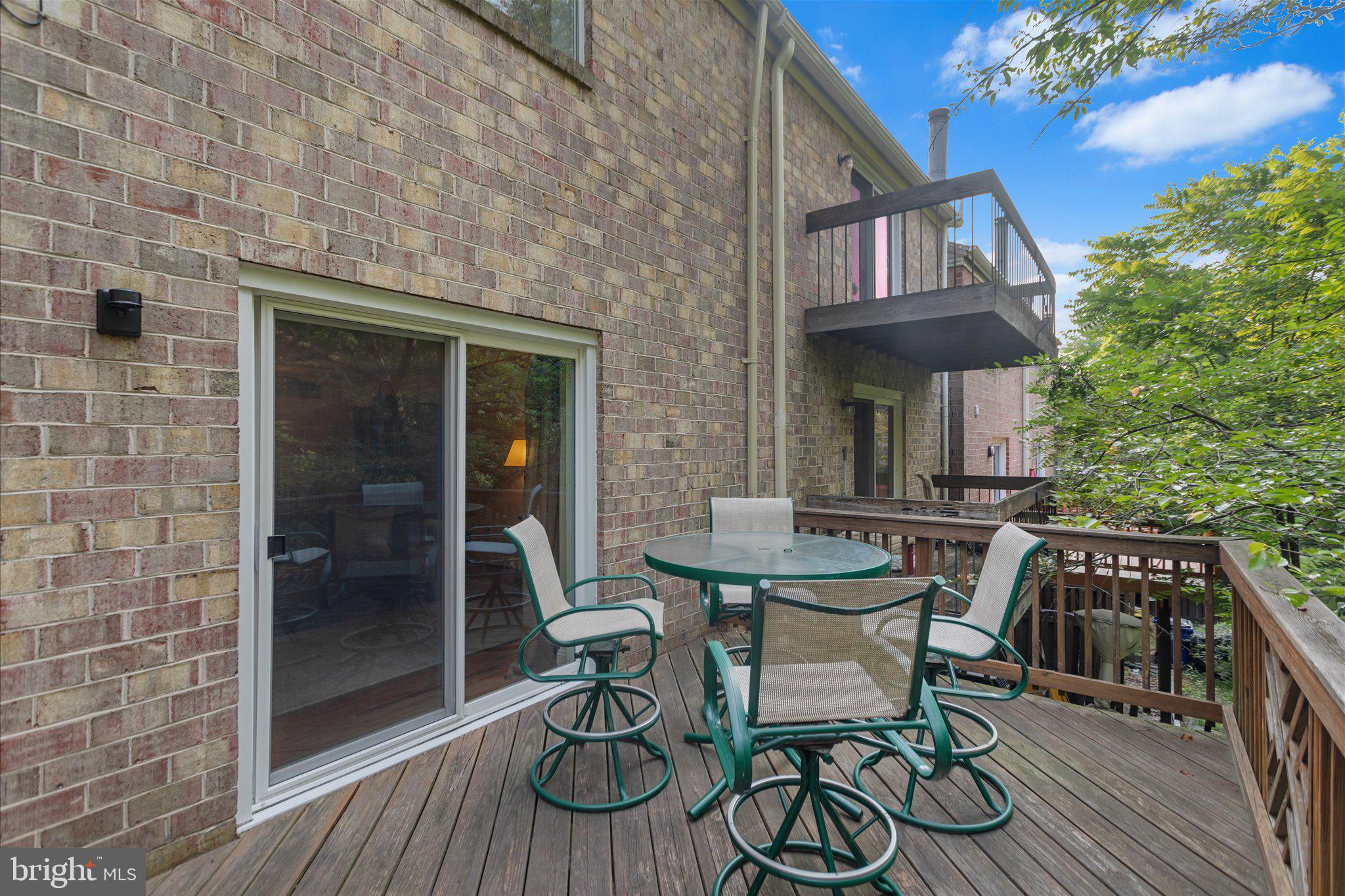 KINGS CONTRIVANCE - Residential