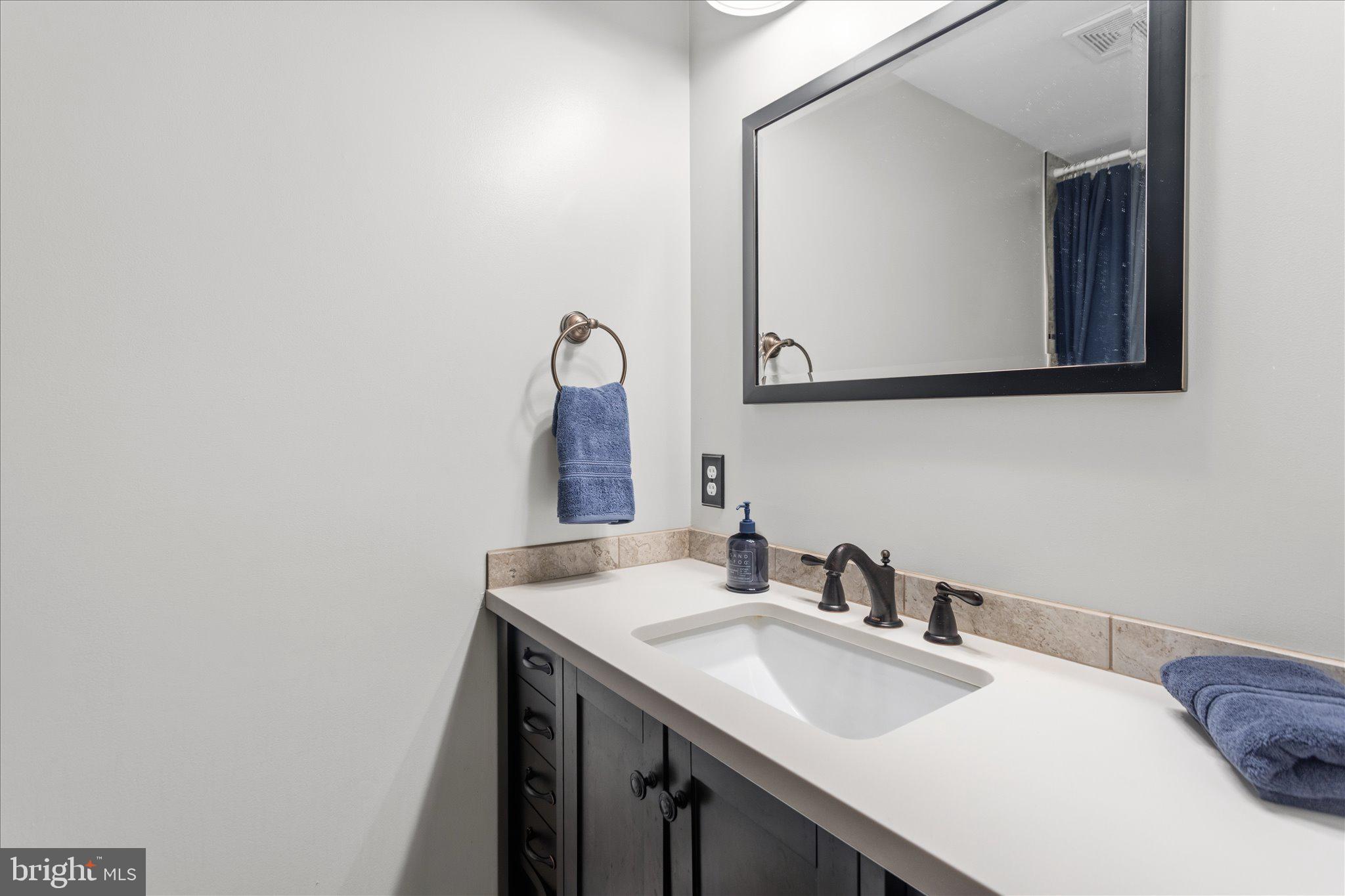 KINGS CONTRIVANCE - Residential