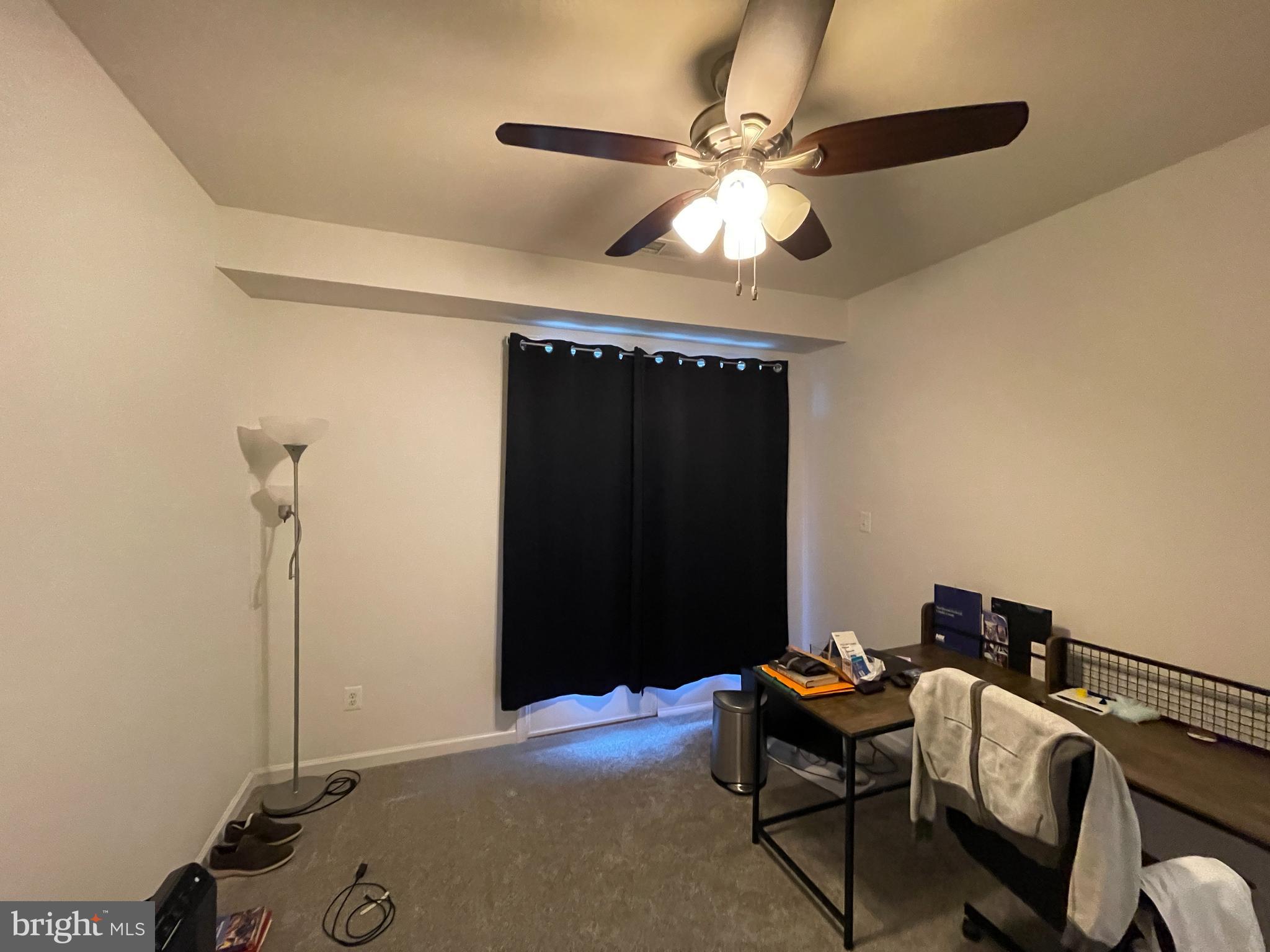POTOMAC CLUB - Residential Lease