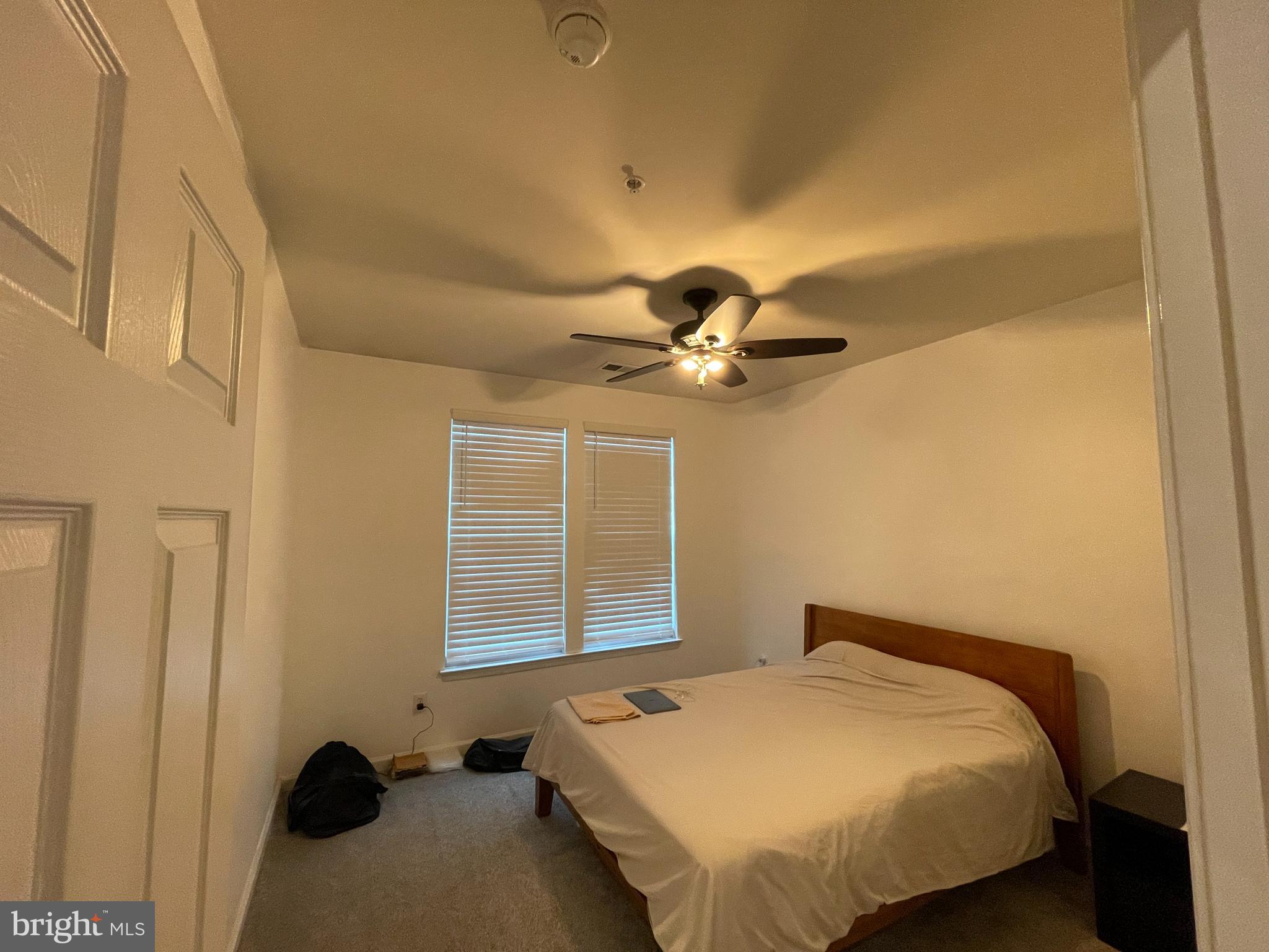 POTOMAC CLUB - Residential Lease