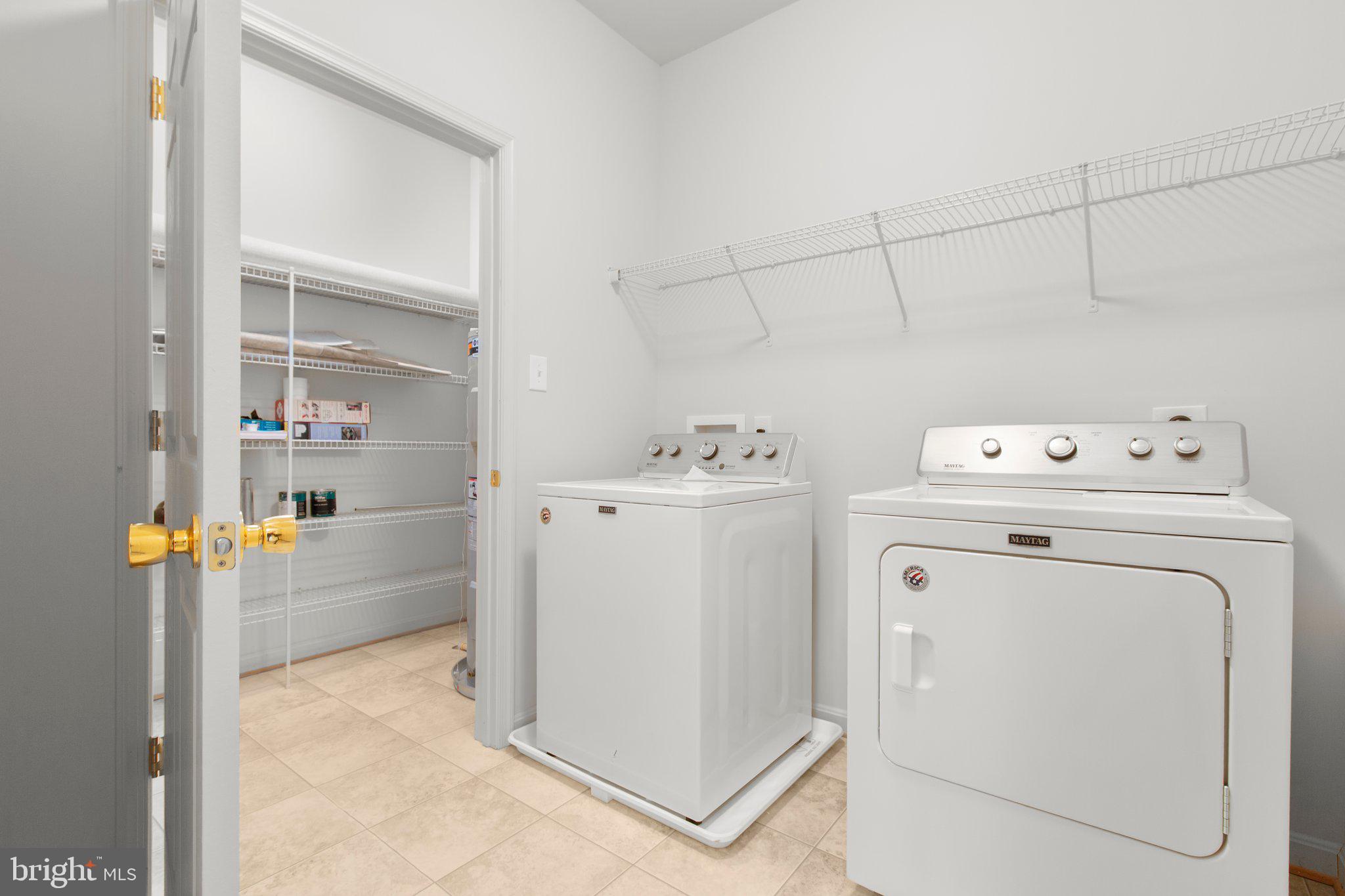 TURNBERRY EAST - Residential