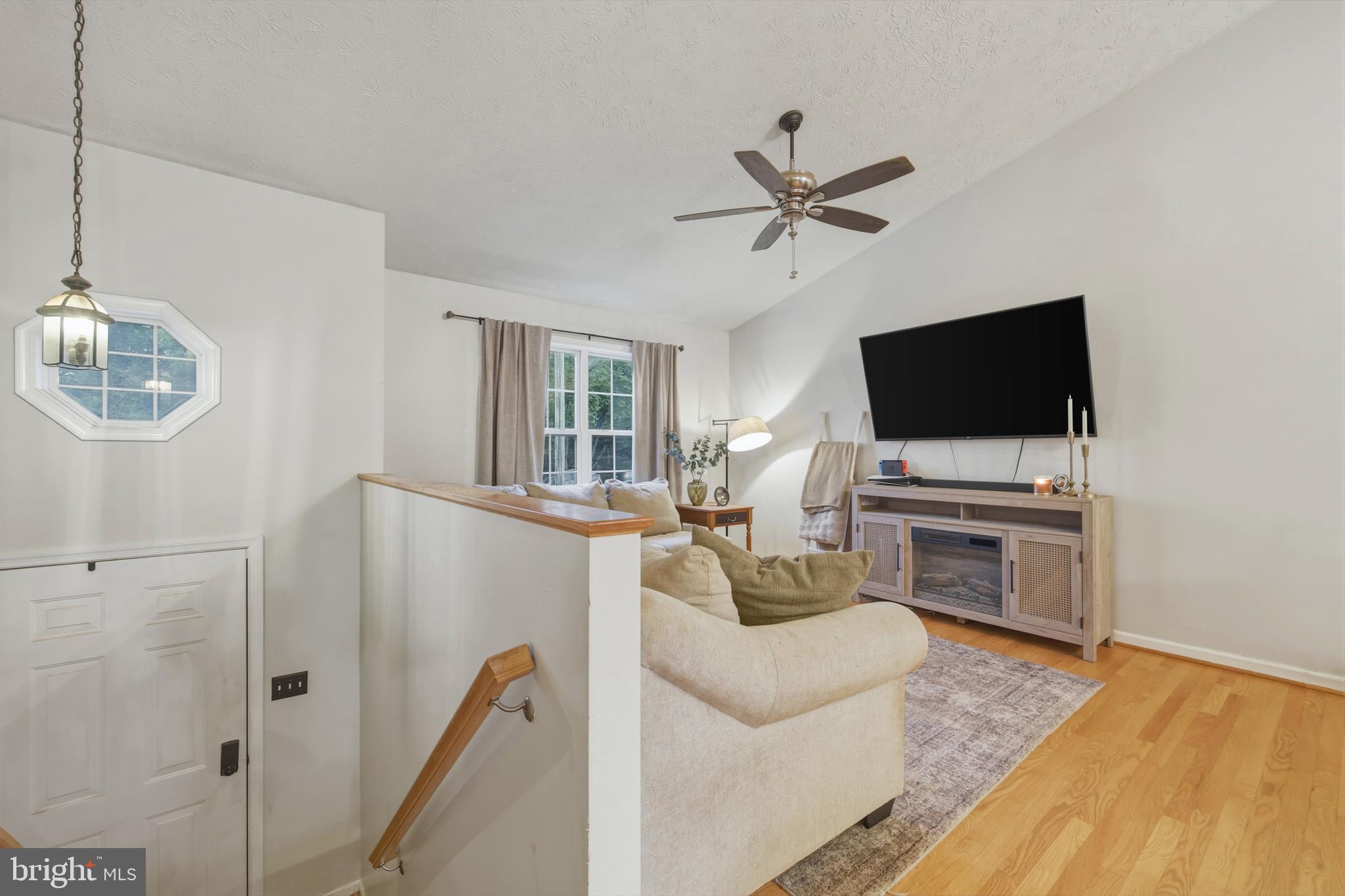 DAVIS STRASBURG - Residential