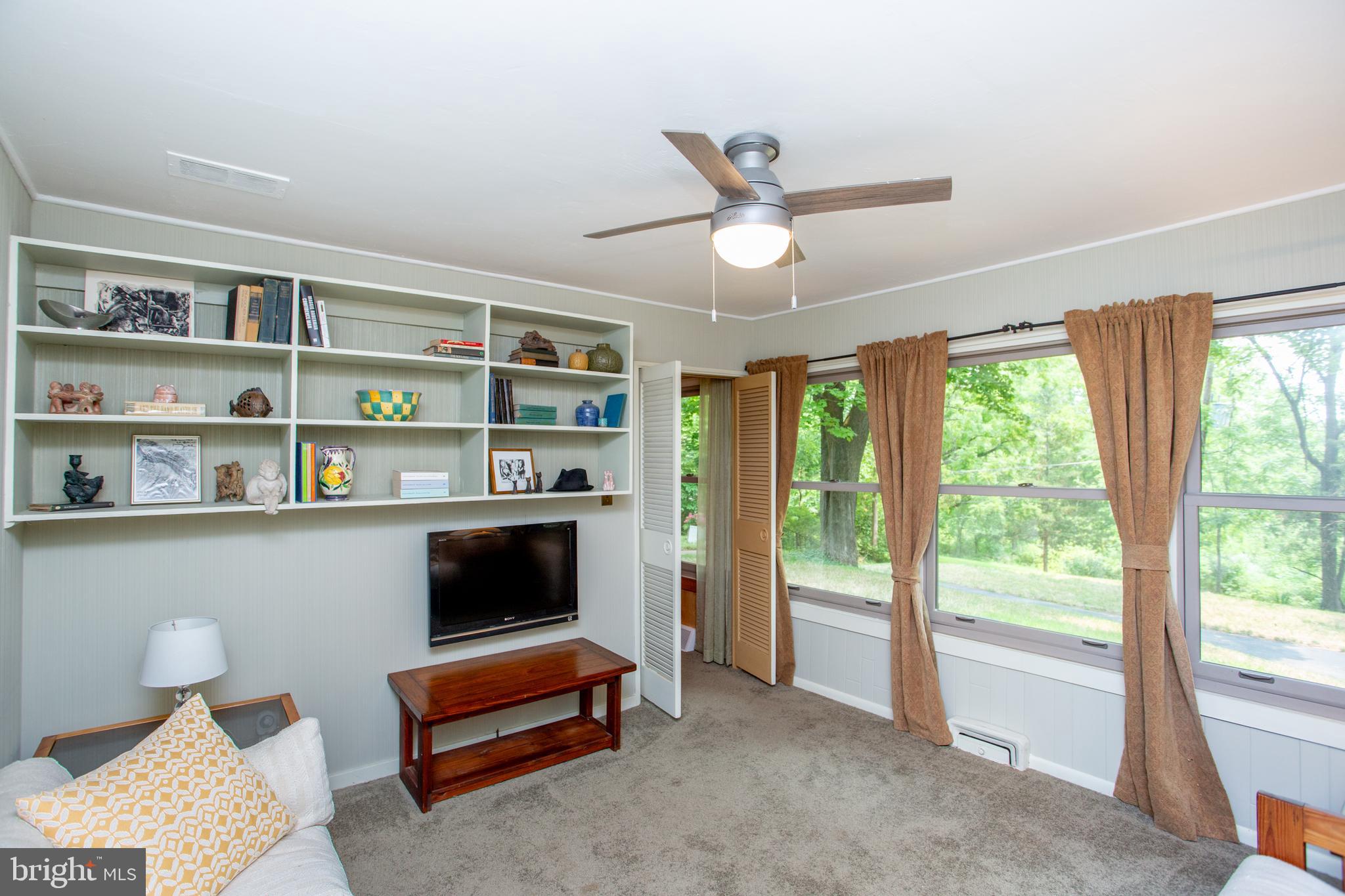 SOLEBURY - Residential