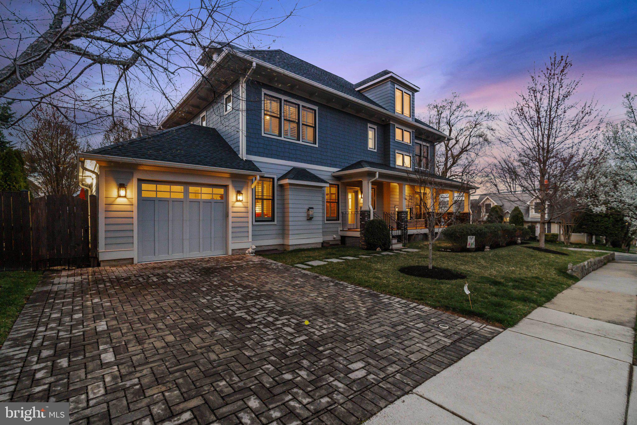 ADDISON HEIGHTS - Residential