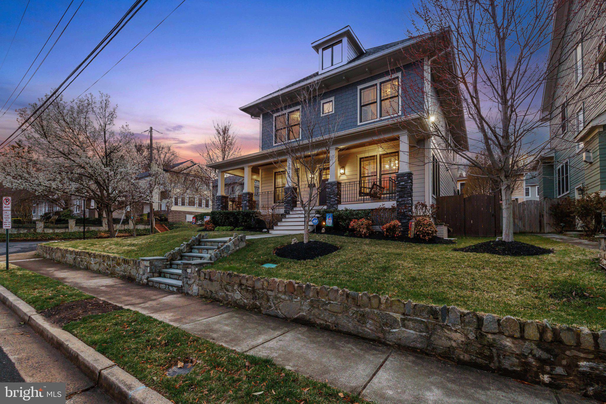 ADDISON HEIGHTS - Residential