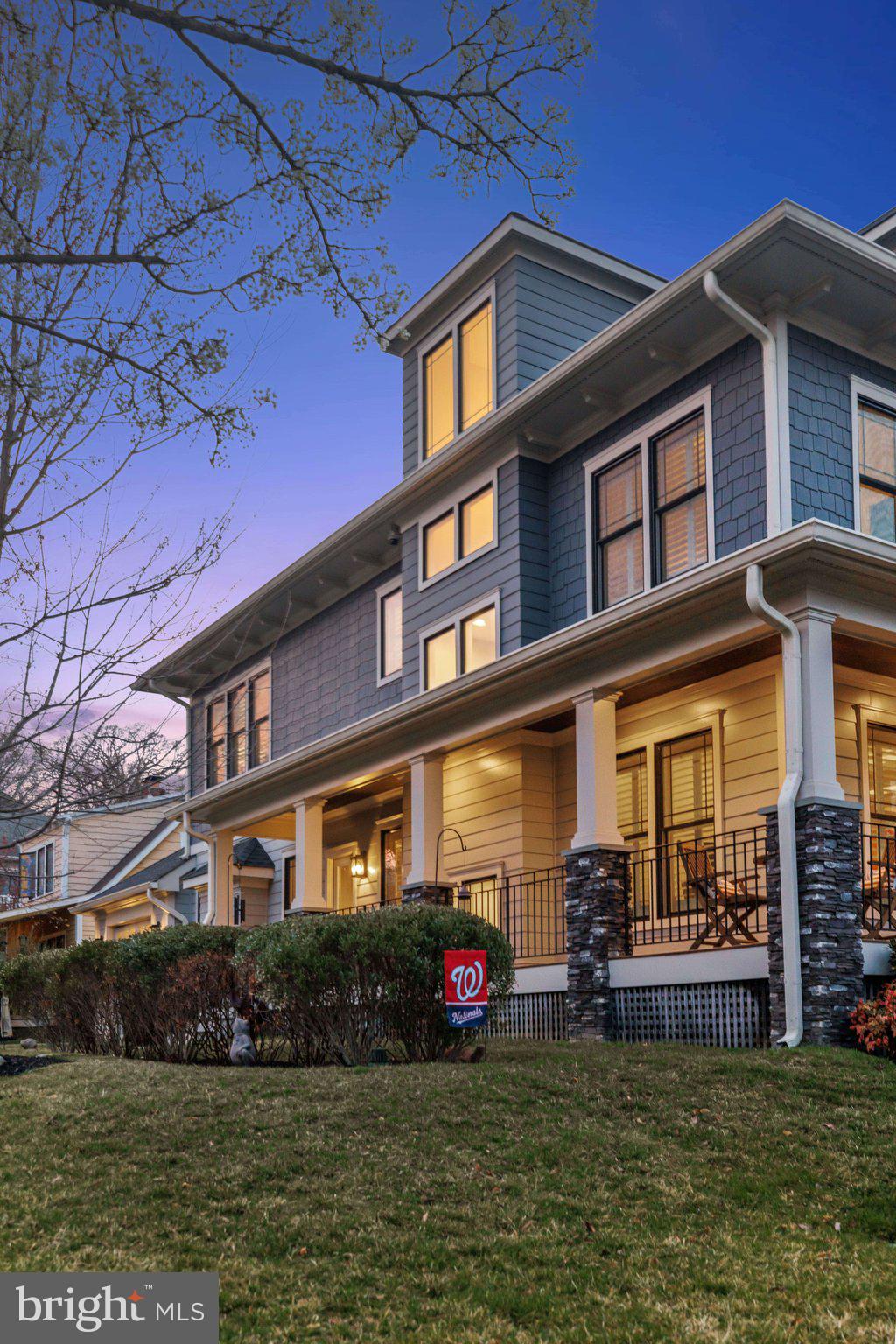 ADDISON HEIGHTS - Residential