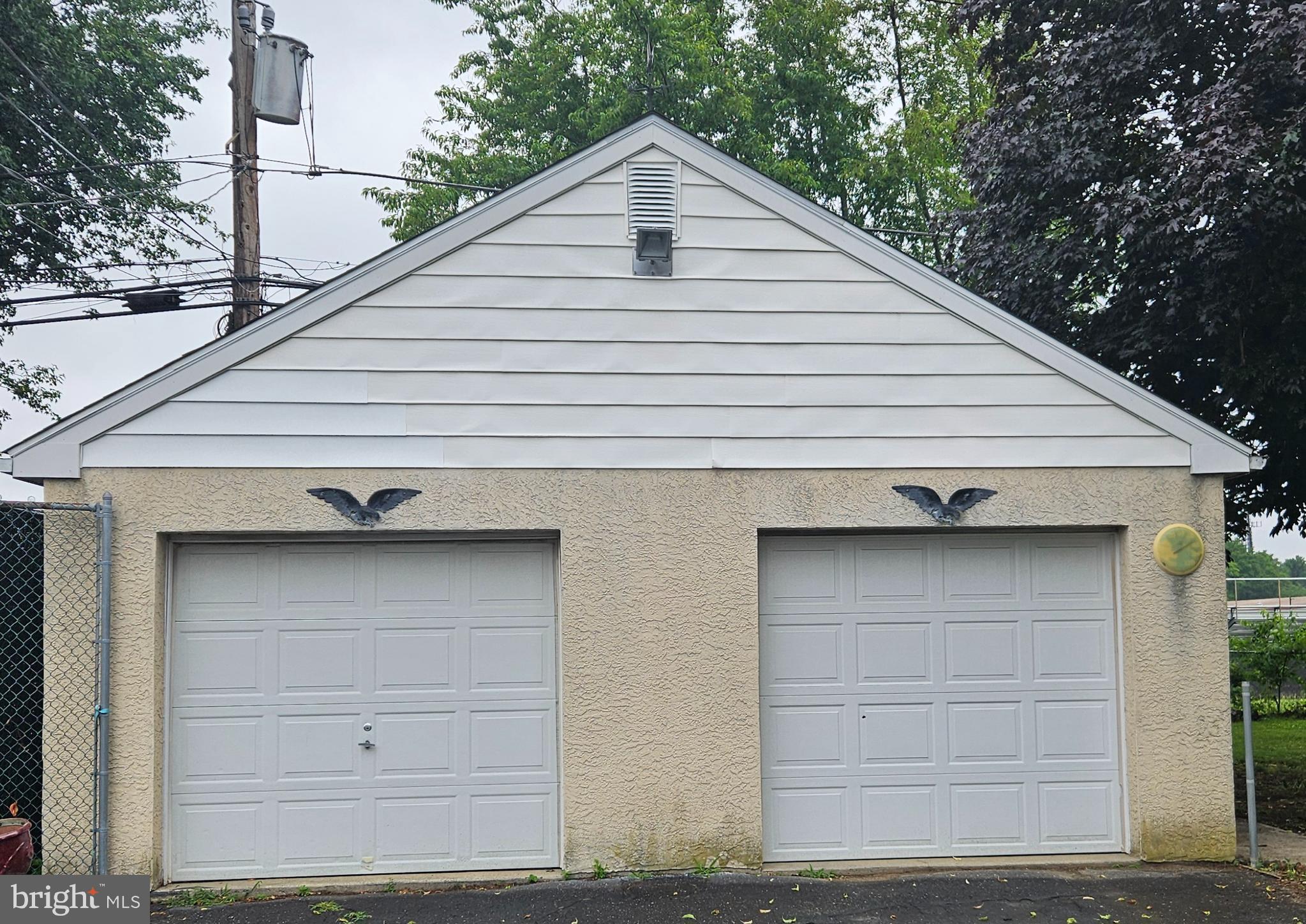 WILLOWBROOK - Residential