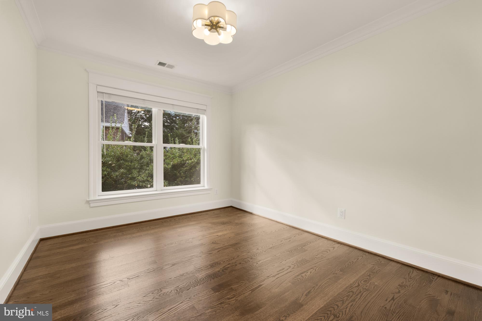 GLENBROOK VILLAGE - Residential