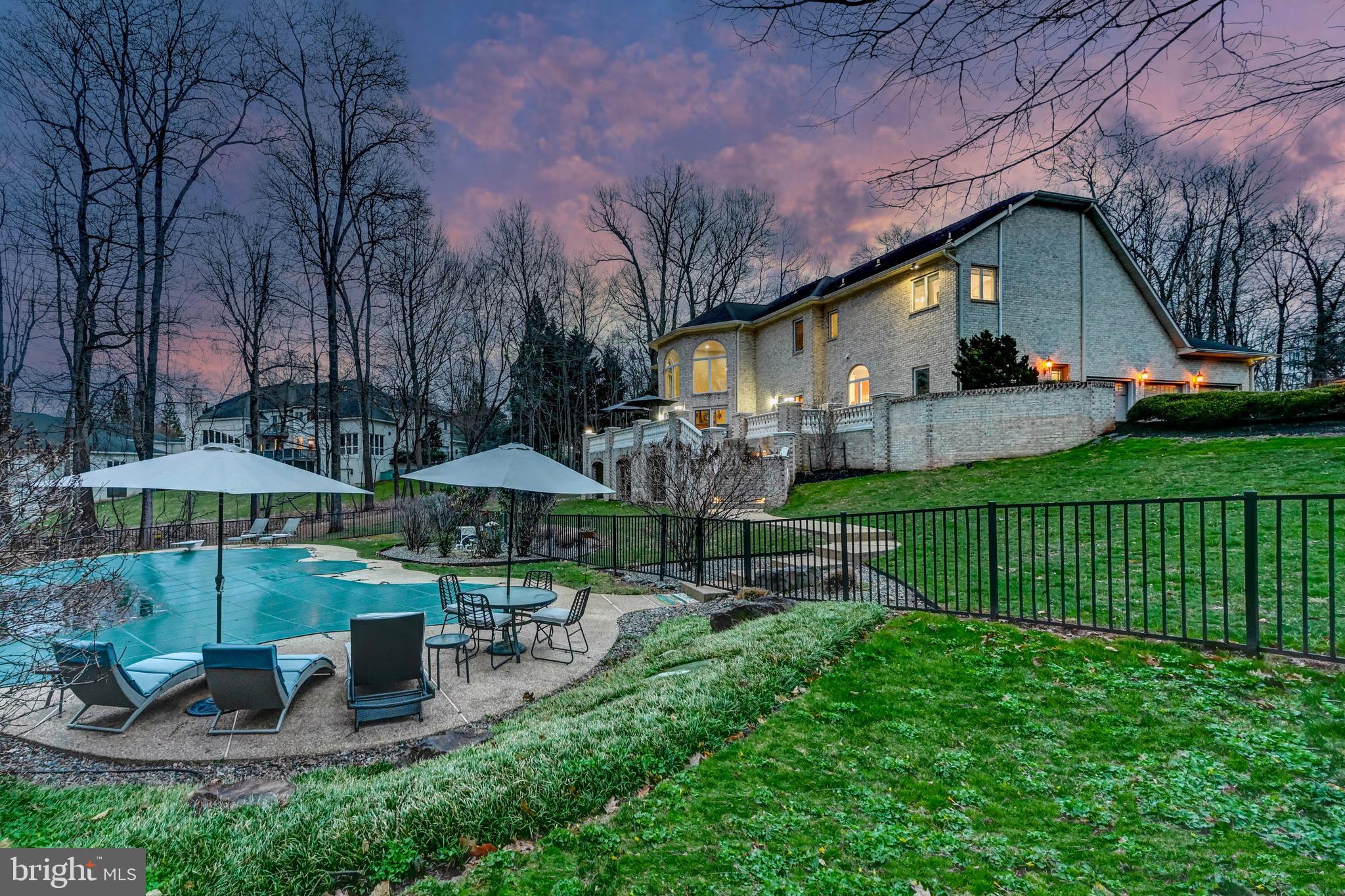 HUNTINGTON - Residential