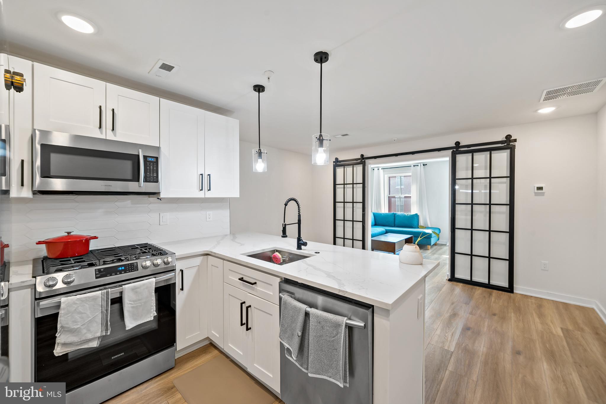 SPRING GARDEN - Residential Lease