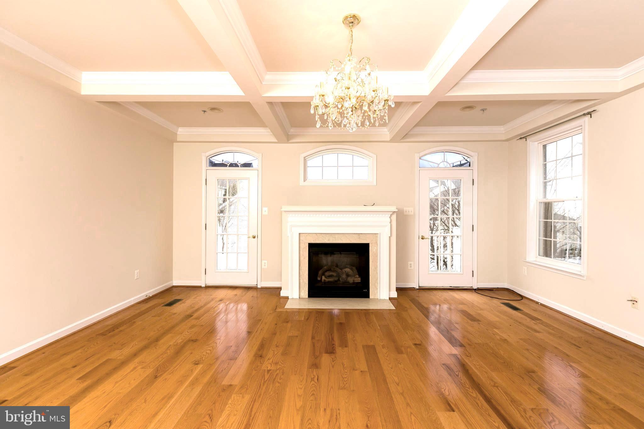 KING FARM BAILEYS COMMON - Residential Lease