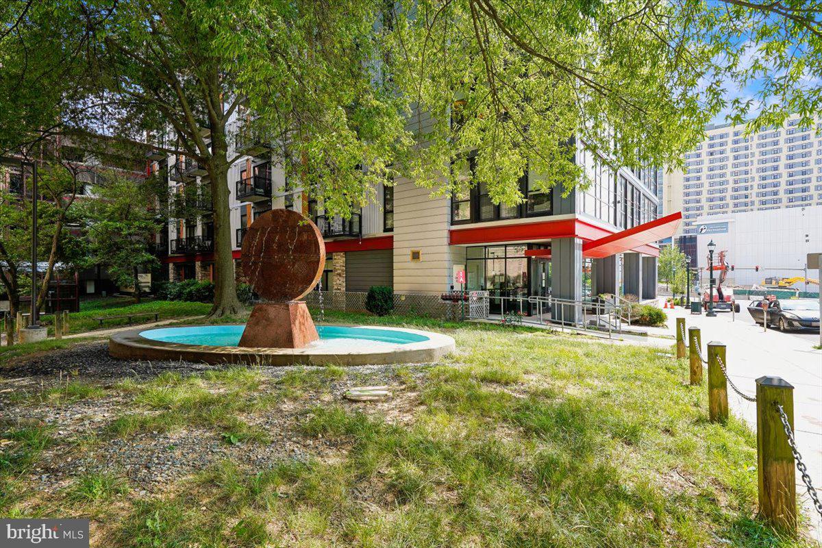 DOWNTOWN SILVER SPRING - Residential