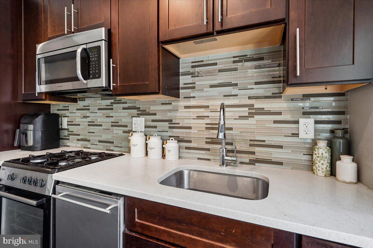 DOWNTOWN SILVER SPRING - Residential