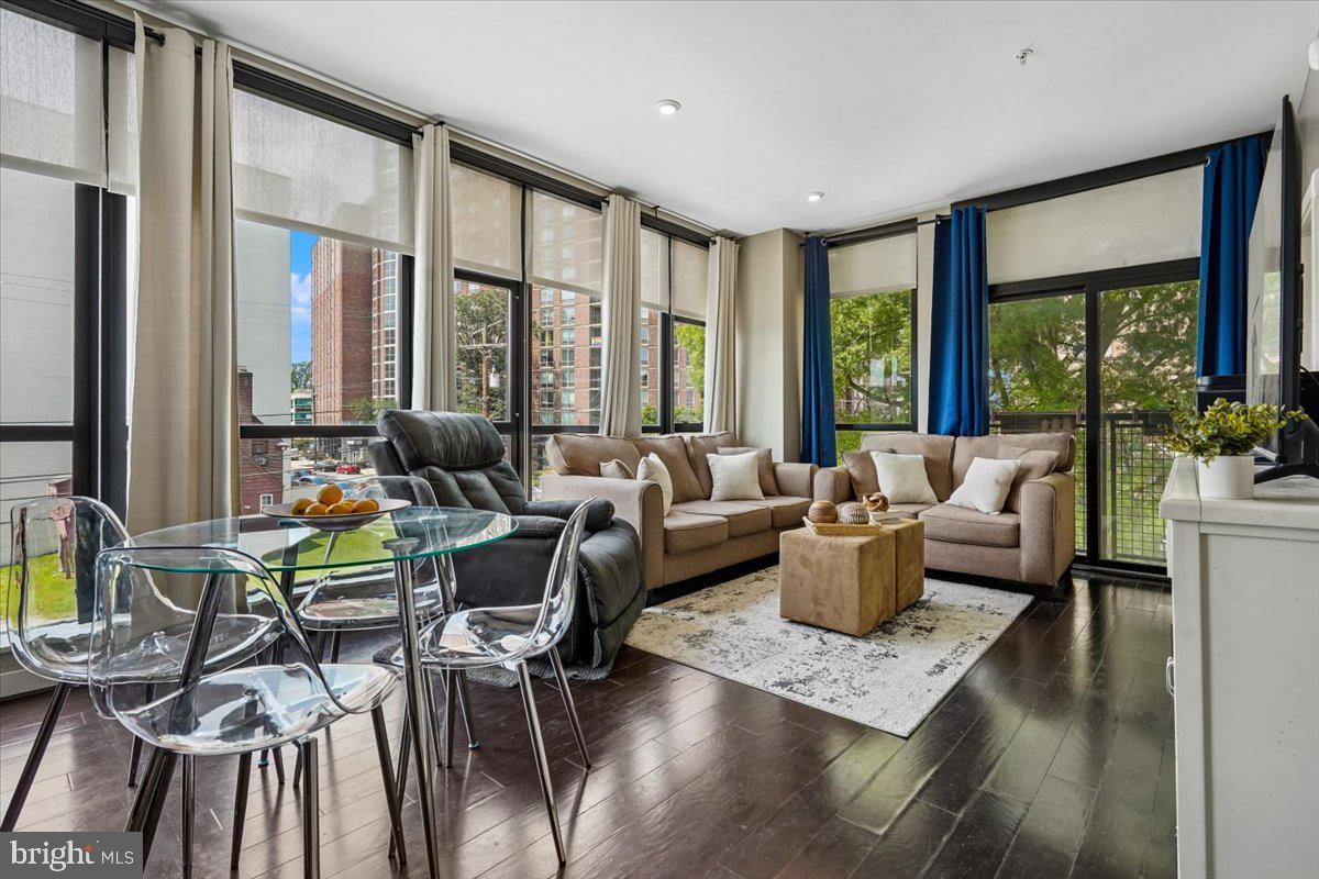 DOWNTOWN SILVER SPRING - Residential