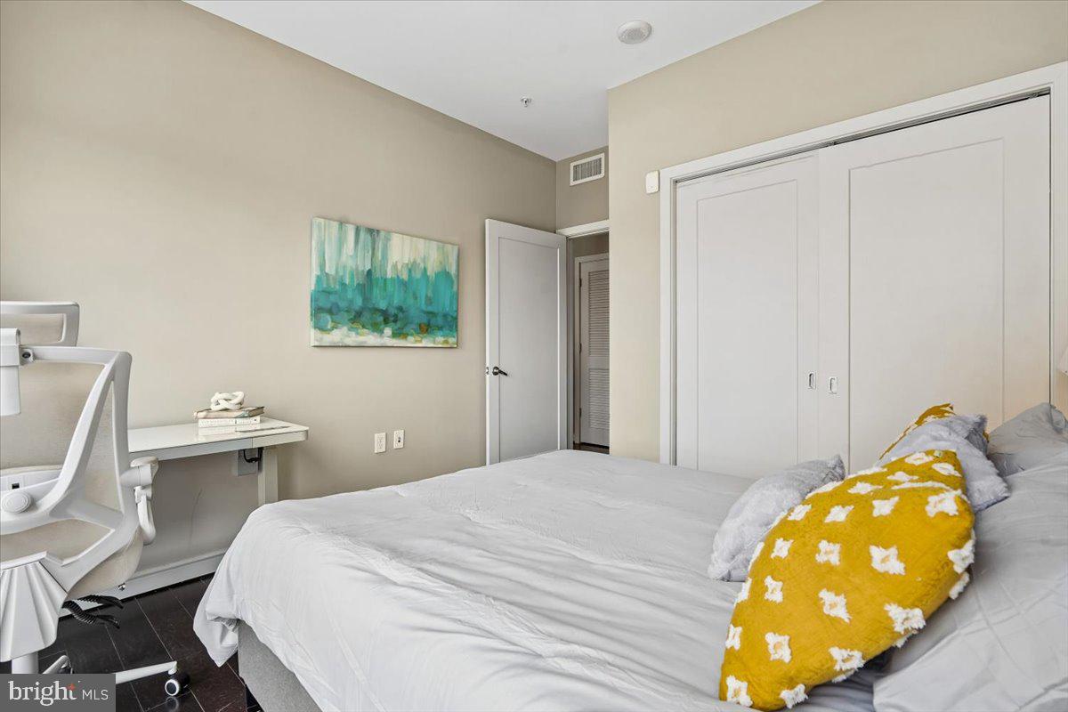 DOWNTOWN SILVER SPRING - Residential