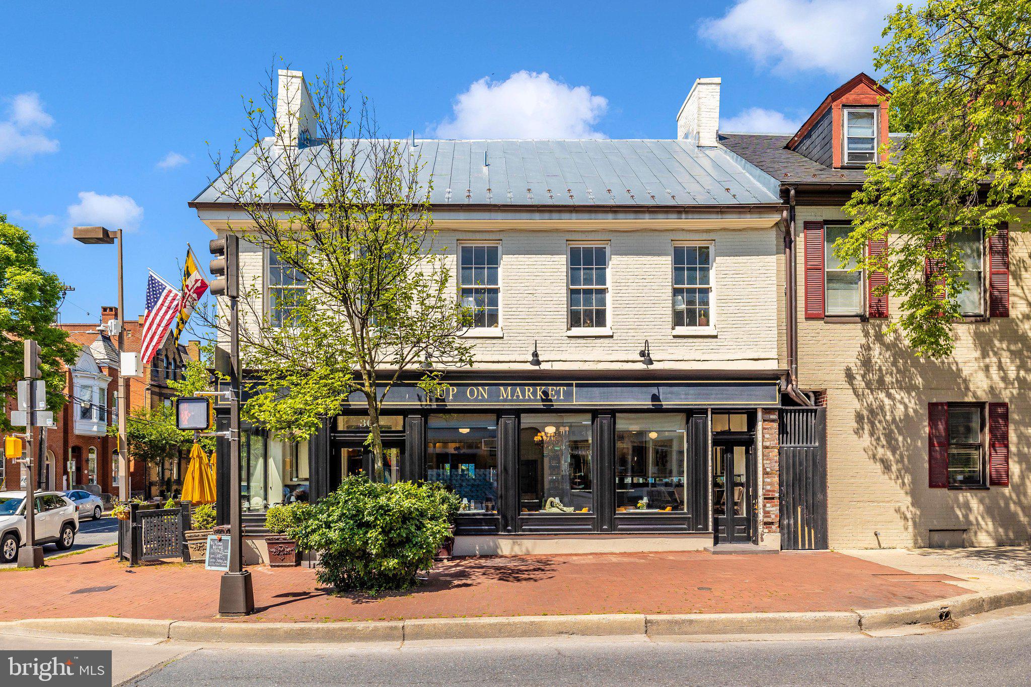 NORTH POINTE - Residential