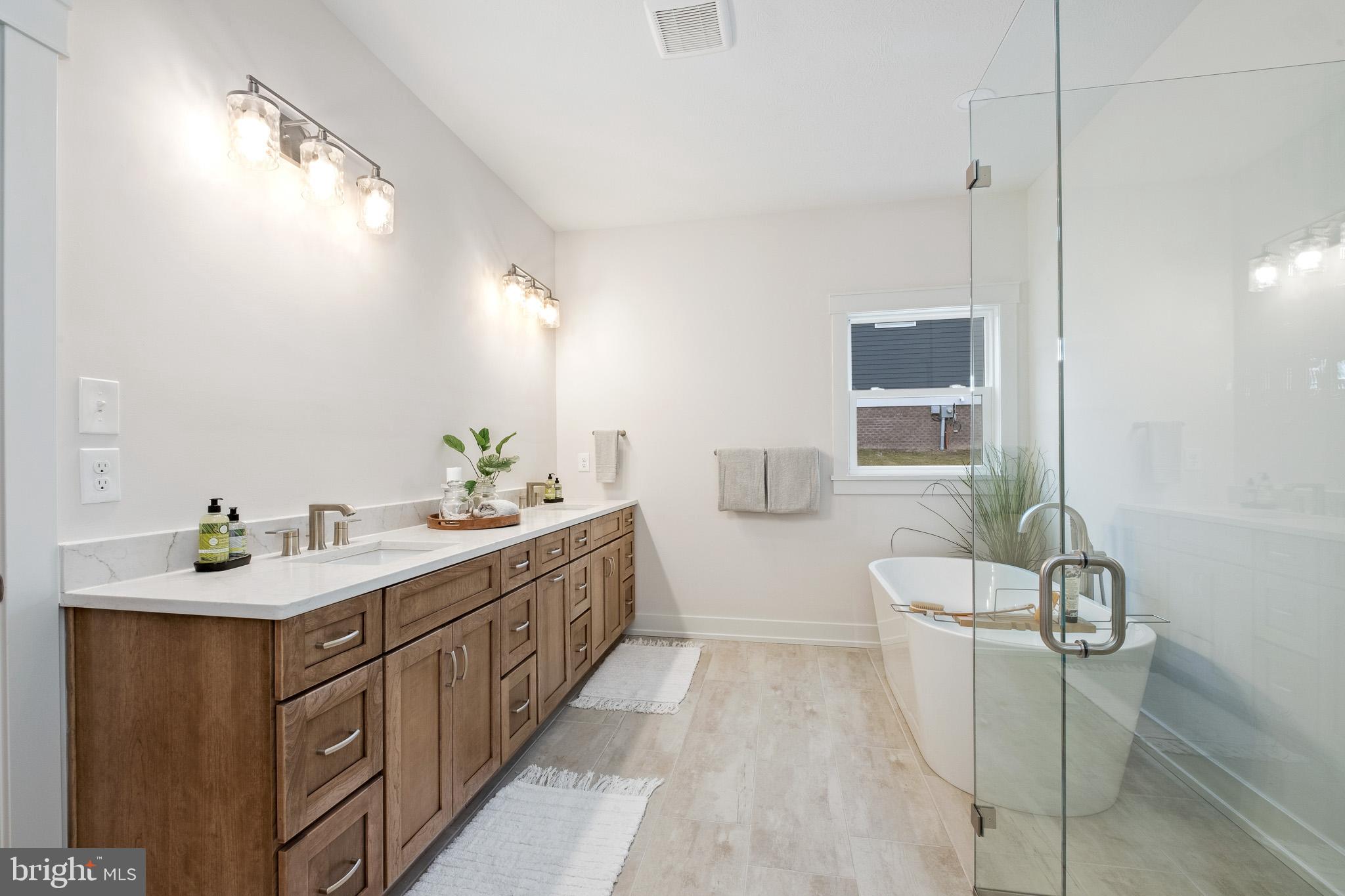 CEDAR VIEW - Residential