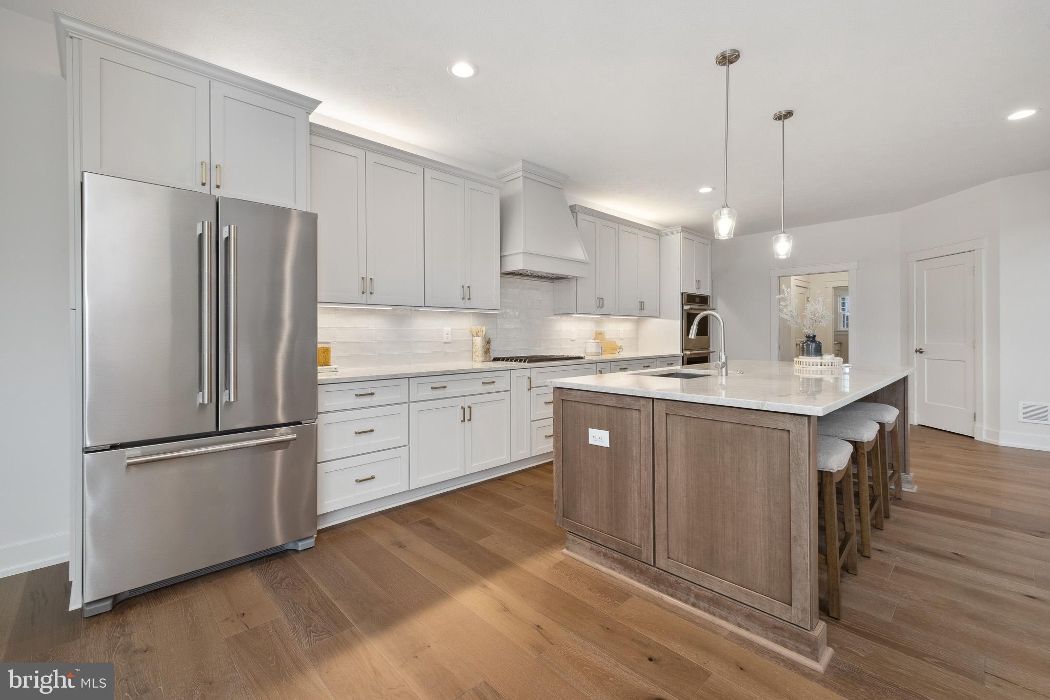 CEDAR VIEW - Residential