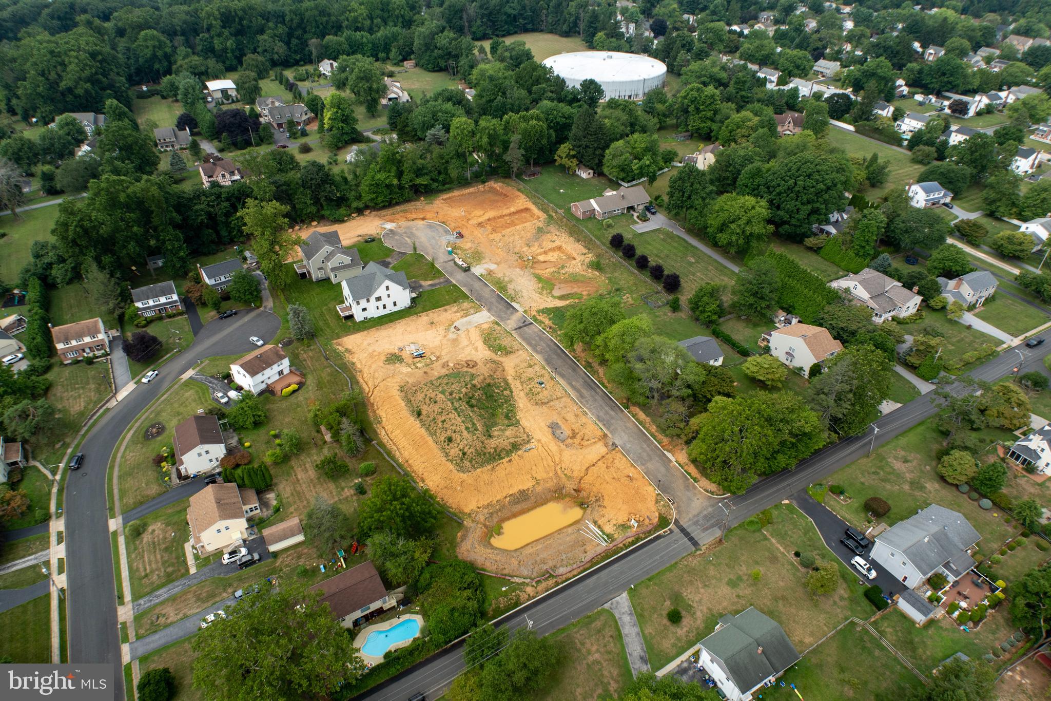 CEDAR VIEW - Residential