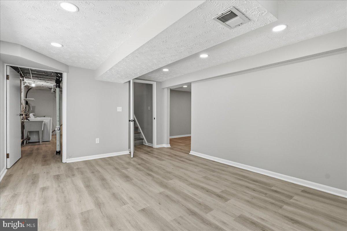 ROSEDALE ESTATES - Residential