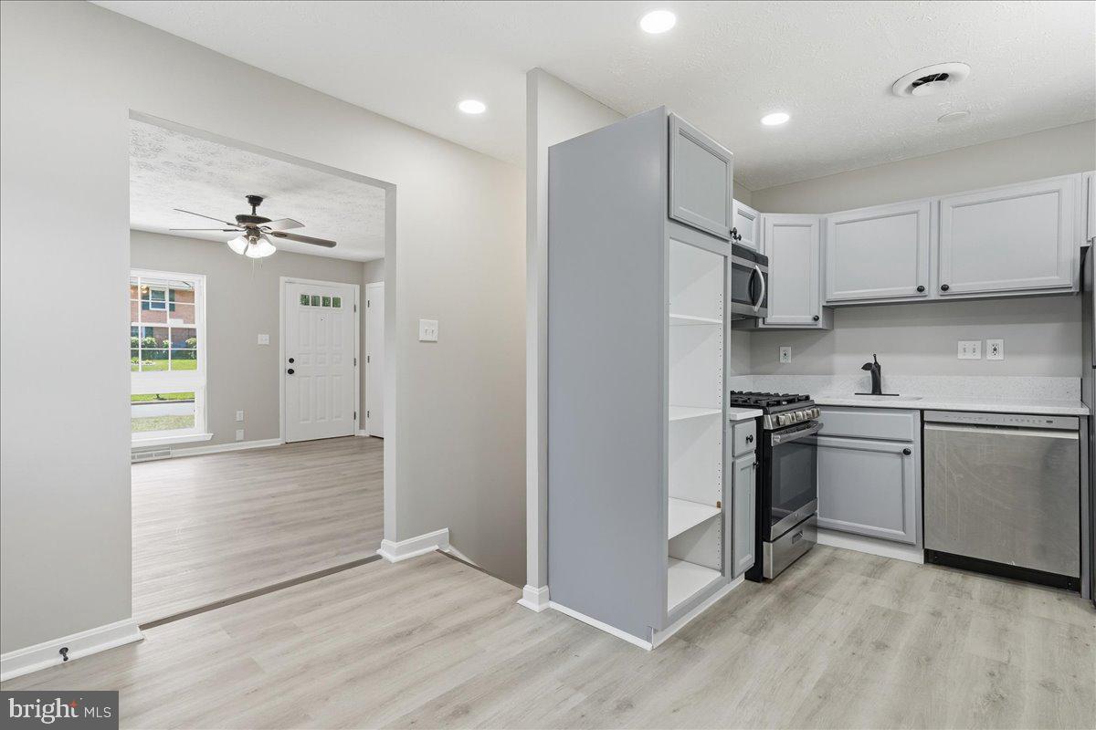 ROSEDALE ESTATES - Residential