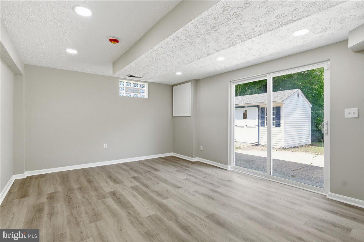 ROSEDALE ESTATES - Residential