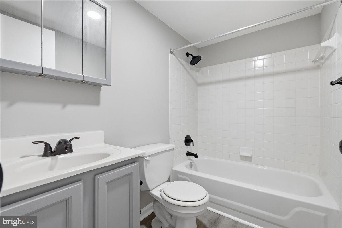 ROSEDALE ESTATES - Residential
